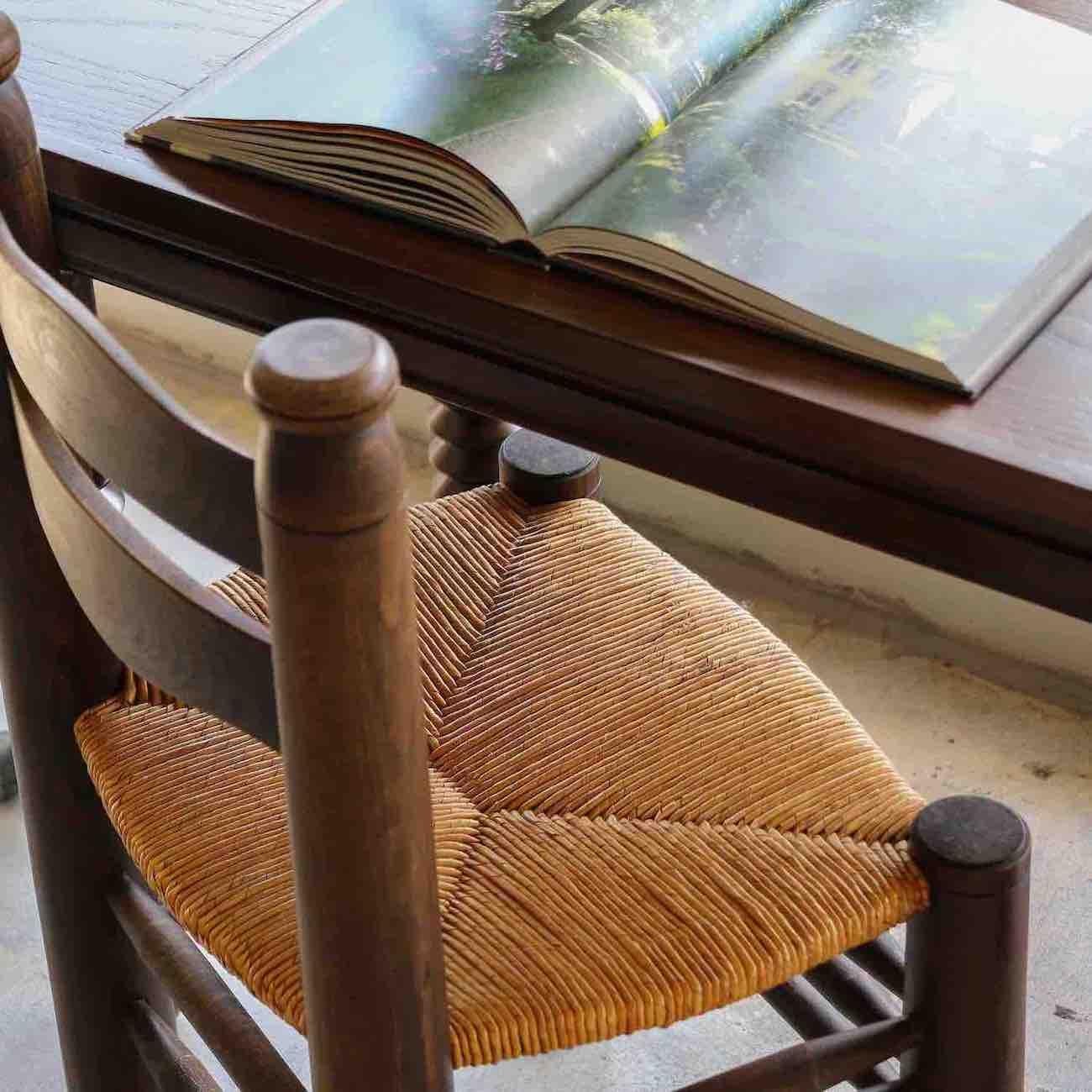 Französischer Stuhl aus Holz und gewebtem Holz von Charles Dudouyt im Zustand „Gut“ im Angebot in Los Angeles, CA