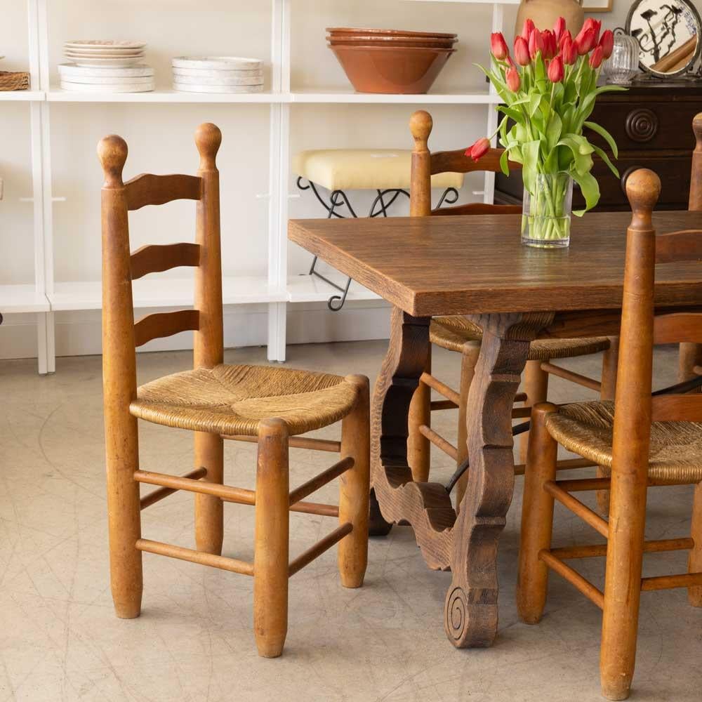 Juego de 6 sillas francesas de madera y tejido de Charles Dudouyt Francés en venta