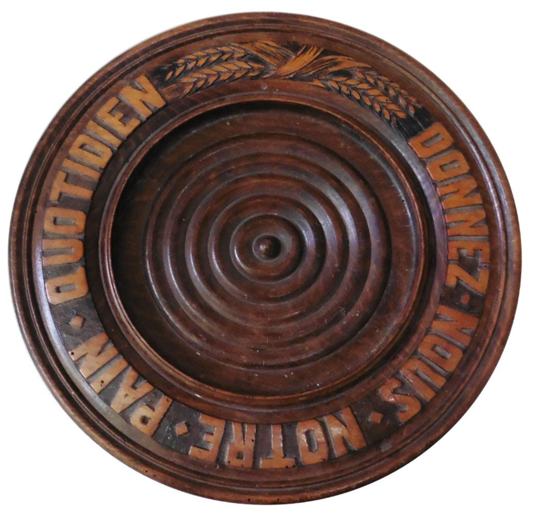 Plat à pain en bois français, datant d'environ 1950 en vente 1