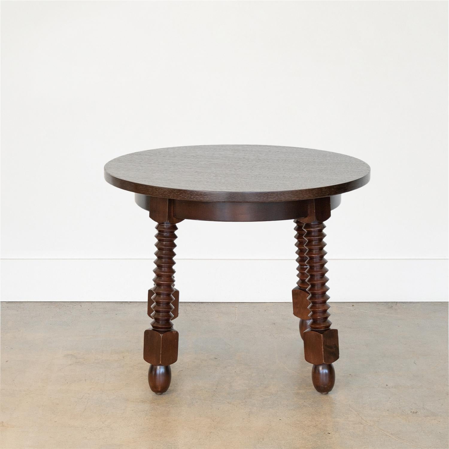 Französischer Gueridon-Tisch aus Holz im Stil von Charles Dudouyt (20. Jahrhundert) im Angebot