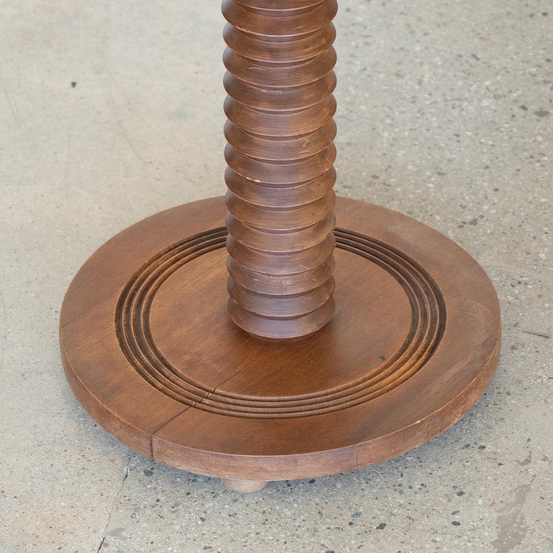 Guéridon en bois français dans le style de Charles Dudouyt 2