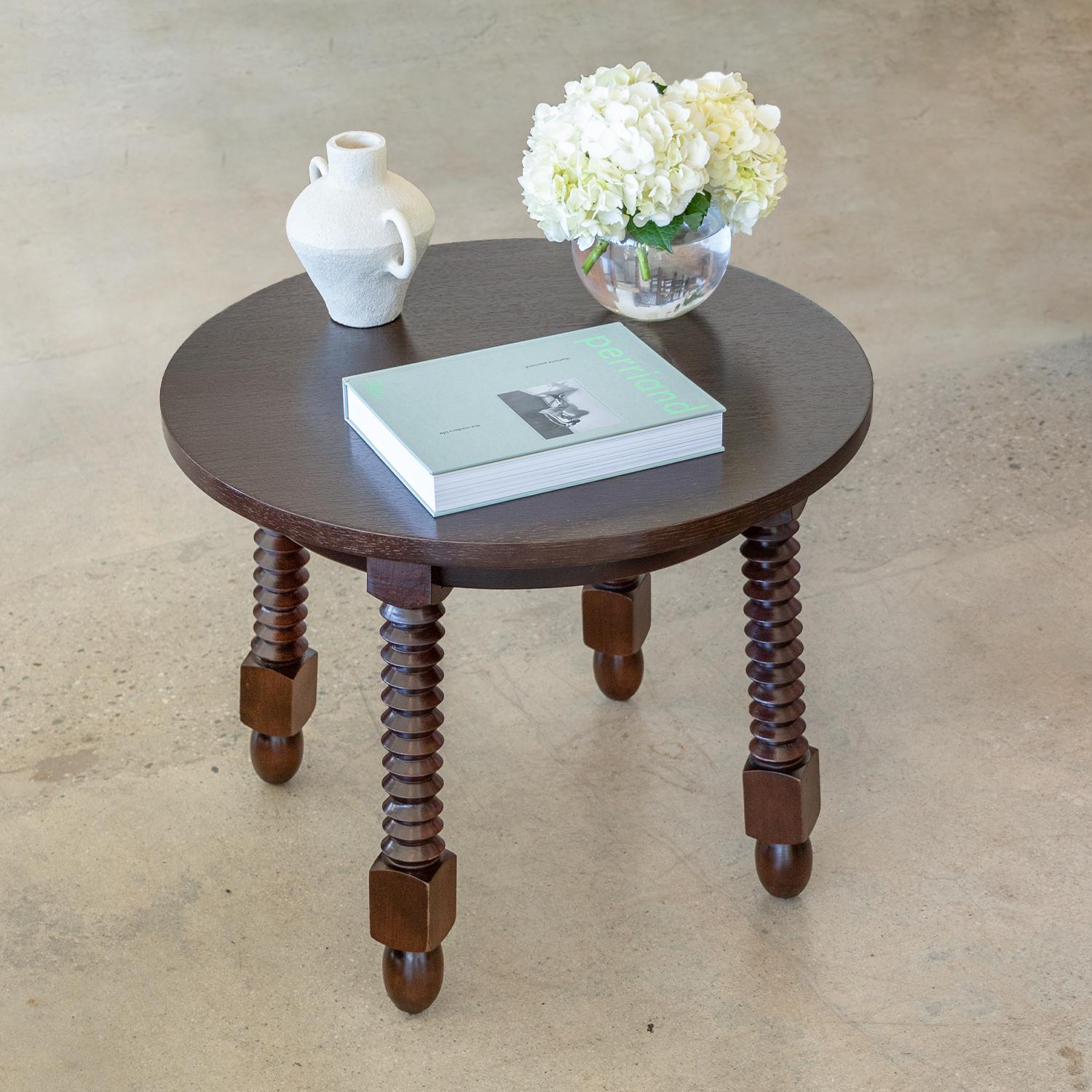 Französischer Gueridon-Tisch aus Holz im Stil von Charles Dudouyt im Angebot 3