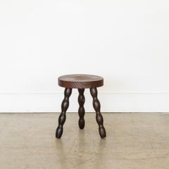 Tabouret tripode en bois français