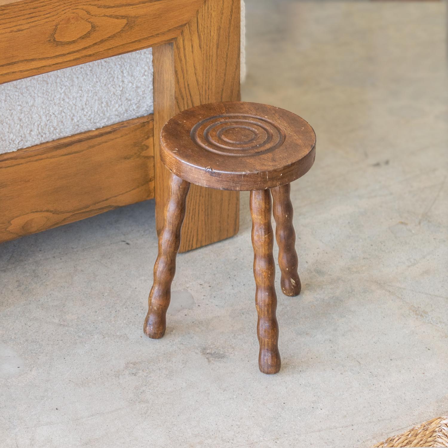 French Wood Tripod Stool For Sale at 1stDibs