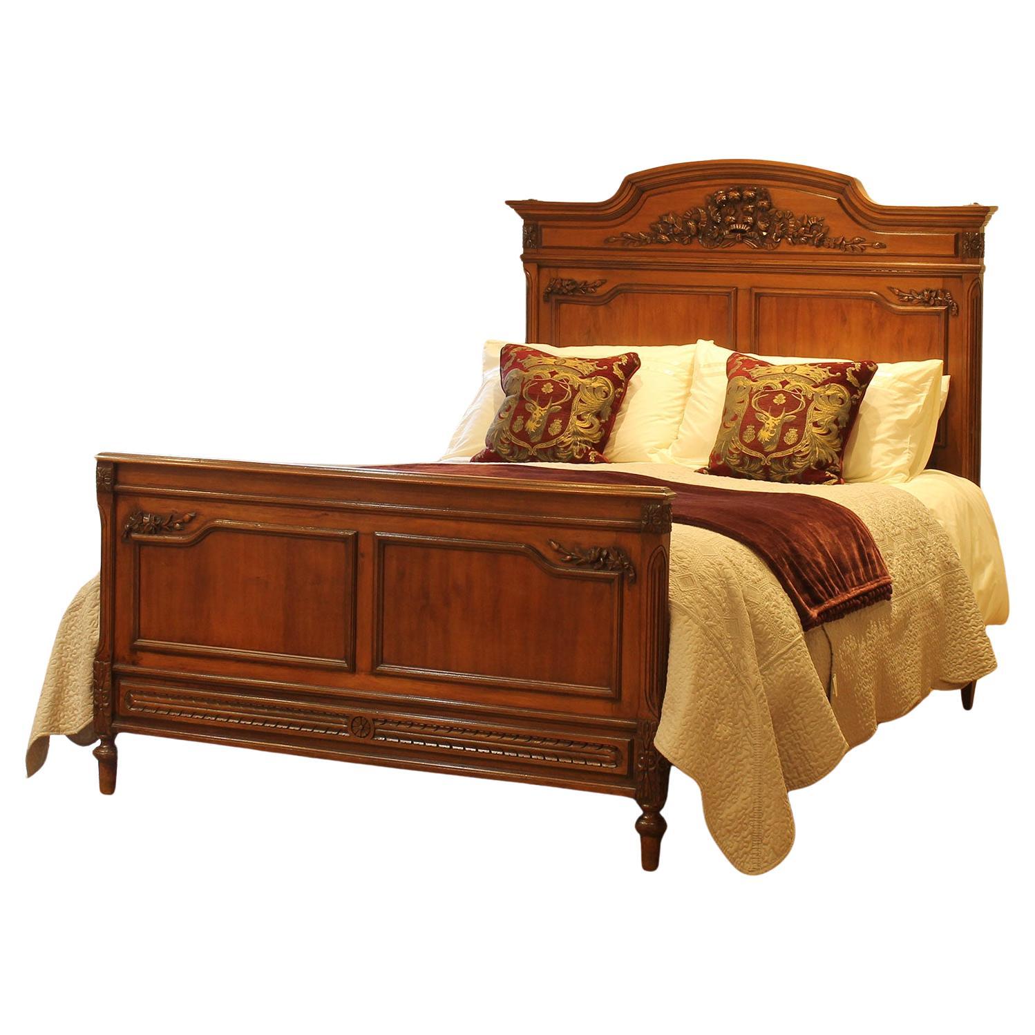 French Wooden Antique Bed, WK189 For Sale