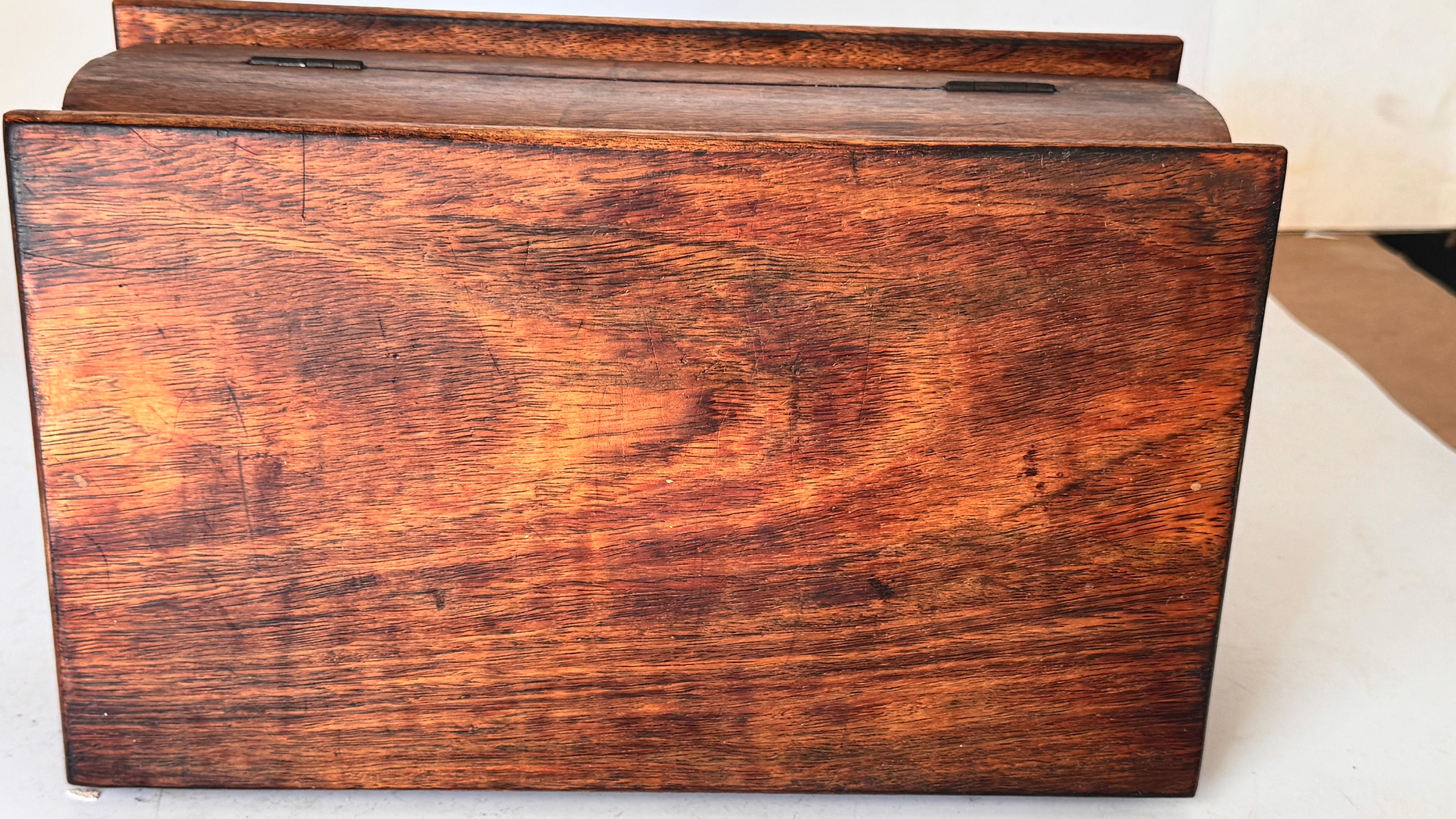 French Wooden Box with Ceramic Inlay – Geometric Floral Motif – Circa 1950 For Sale 8
