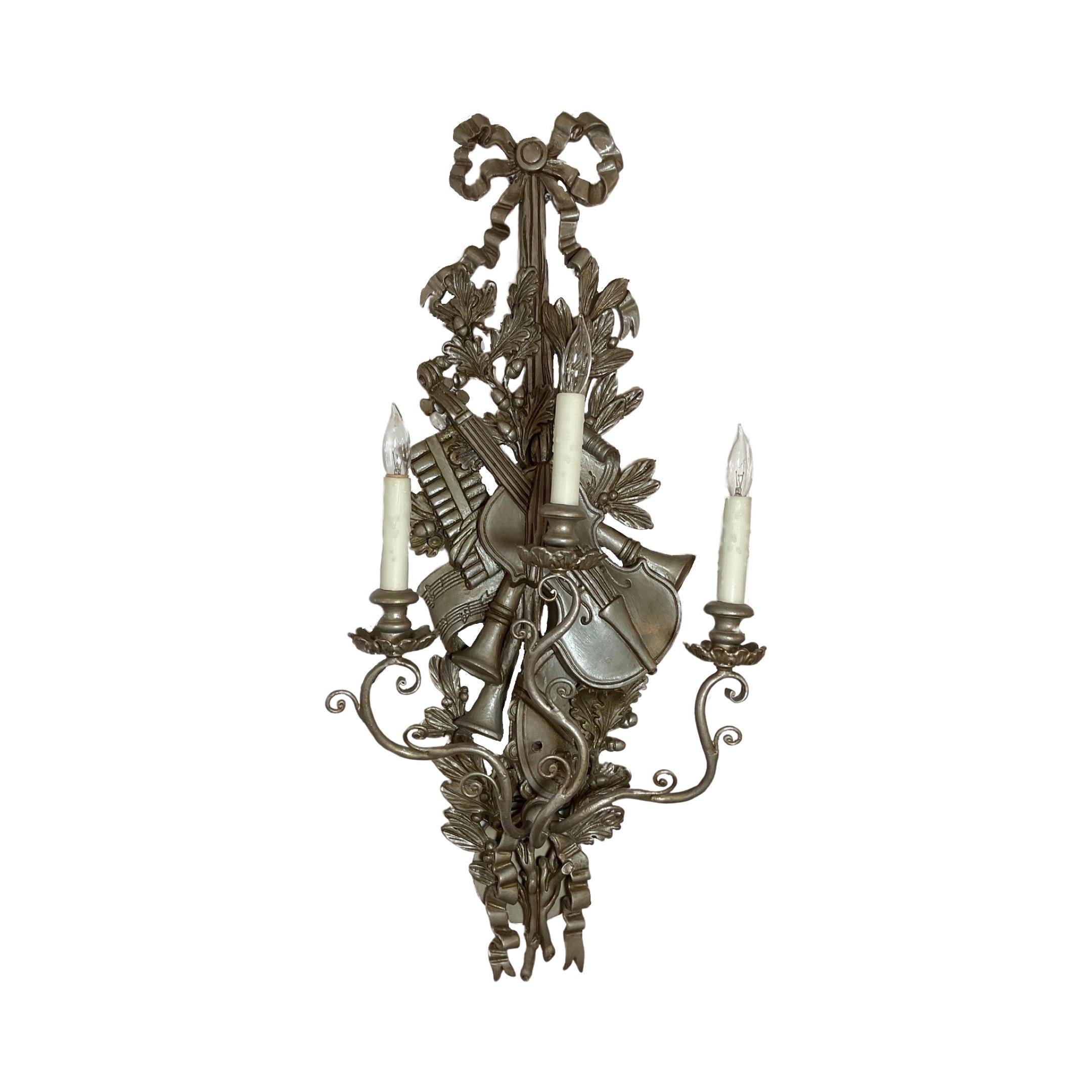 18th Century French Wooden Carved Silver Leaf Wall Sconces For Sale