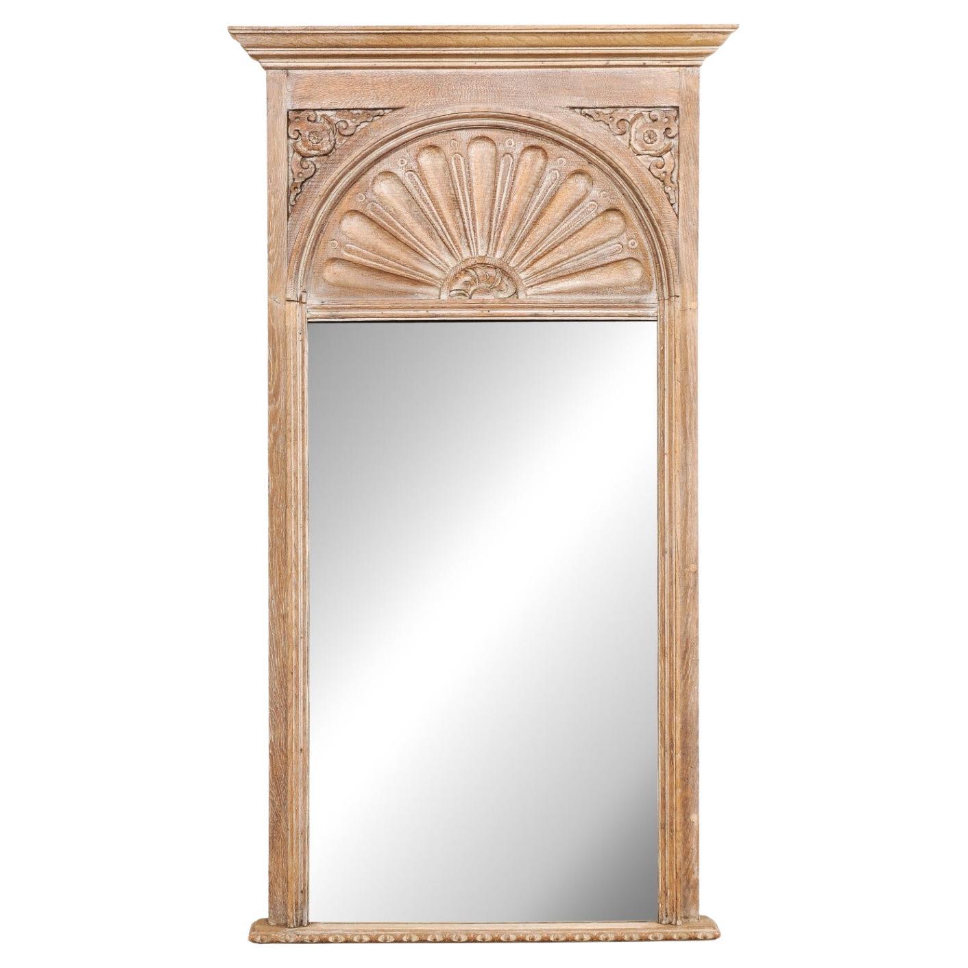 Miroir de pilier français sculpté en éventail du début du 20e siècle