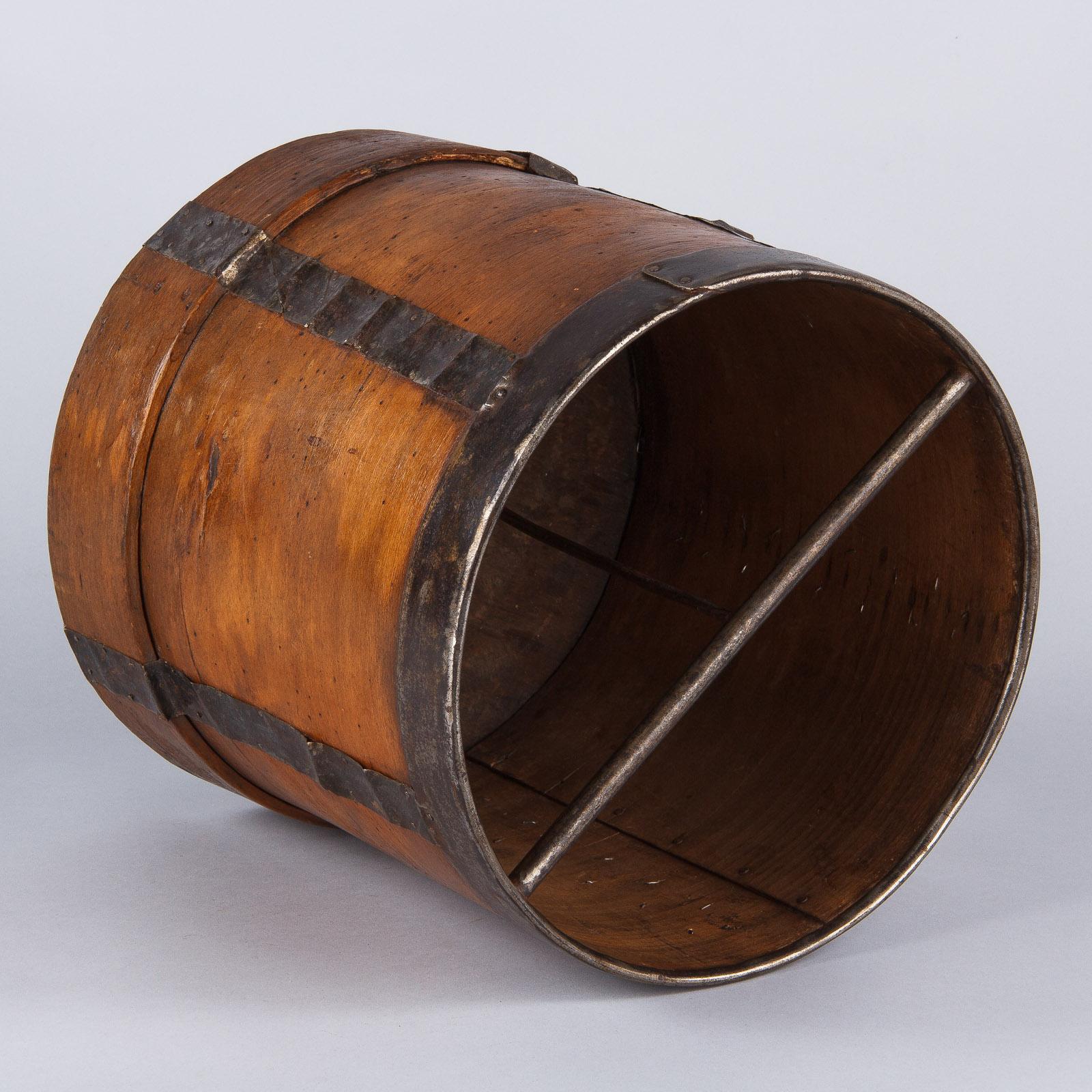 French Wooden Grain Measure, Early 1900s 1