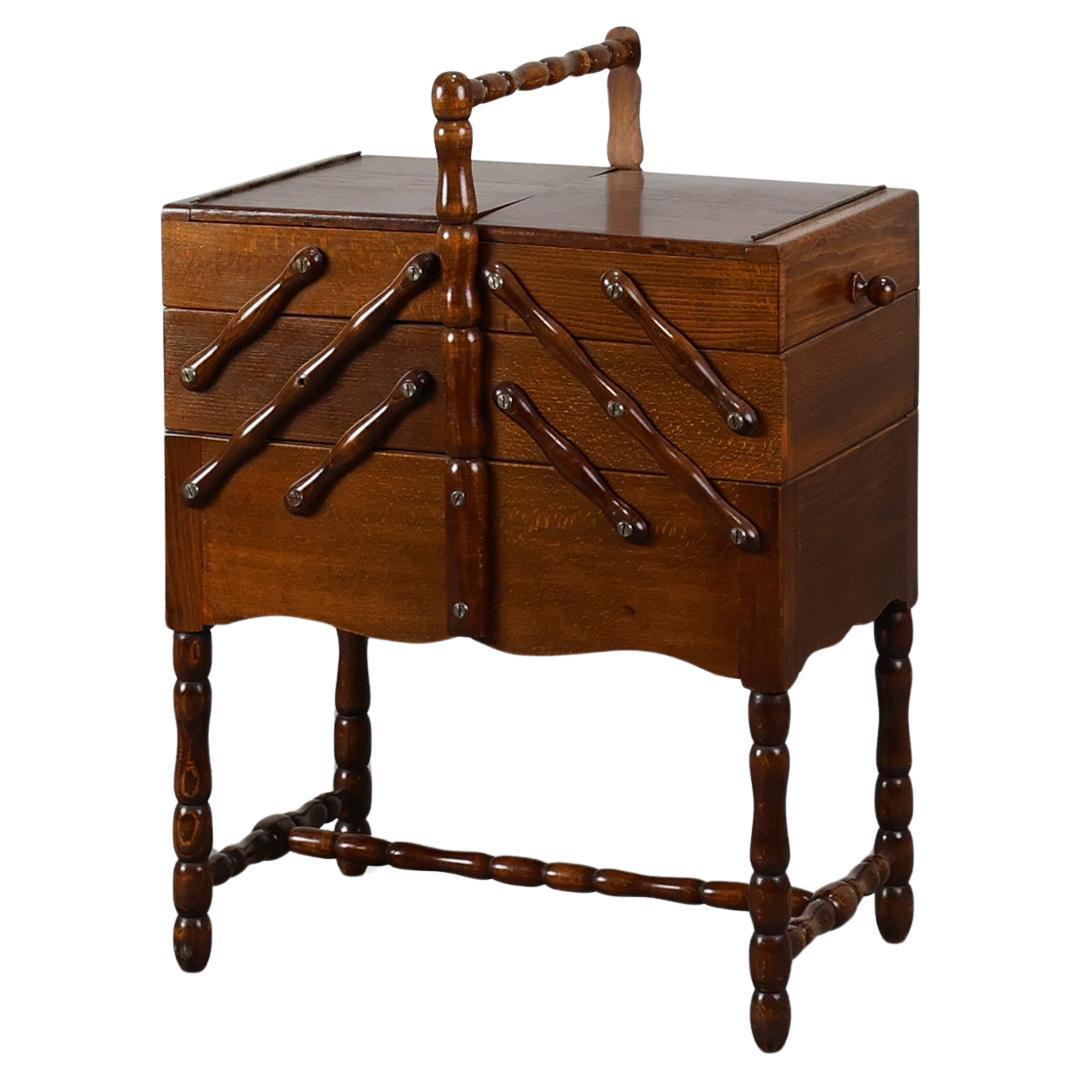 French Wooden Sewing Box with Cantilever Design, circa 1920