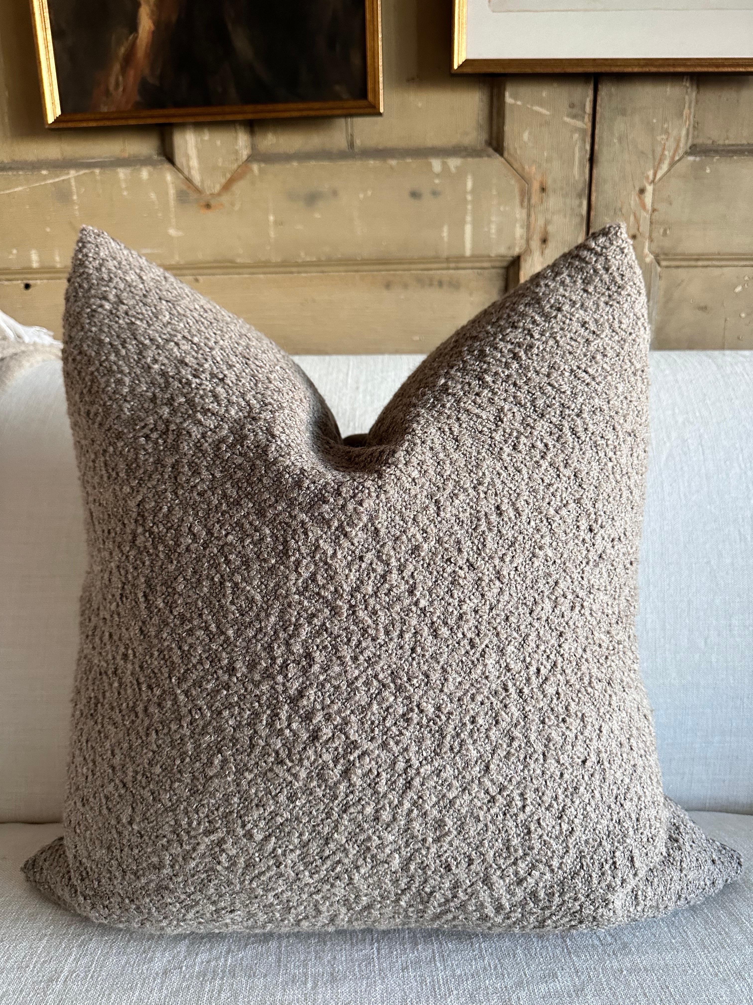 French Wooly Boucle and Linen Accent Pillow Ecorce For Sale 1