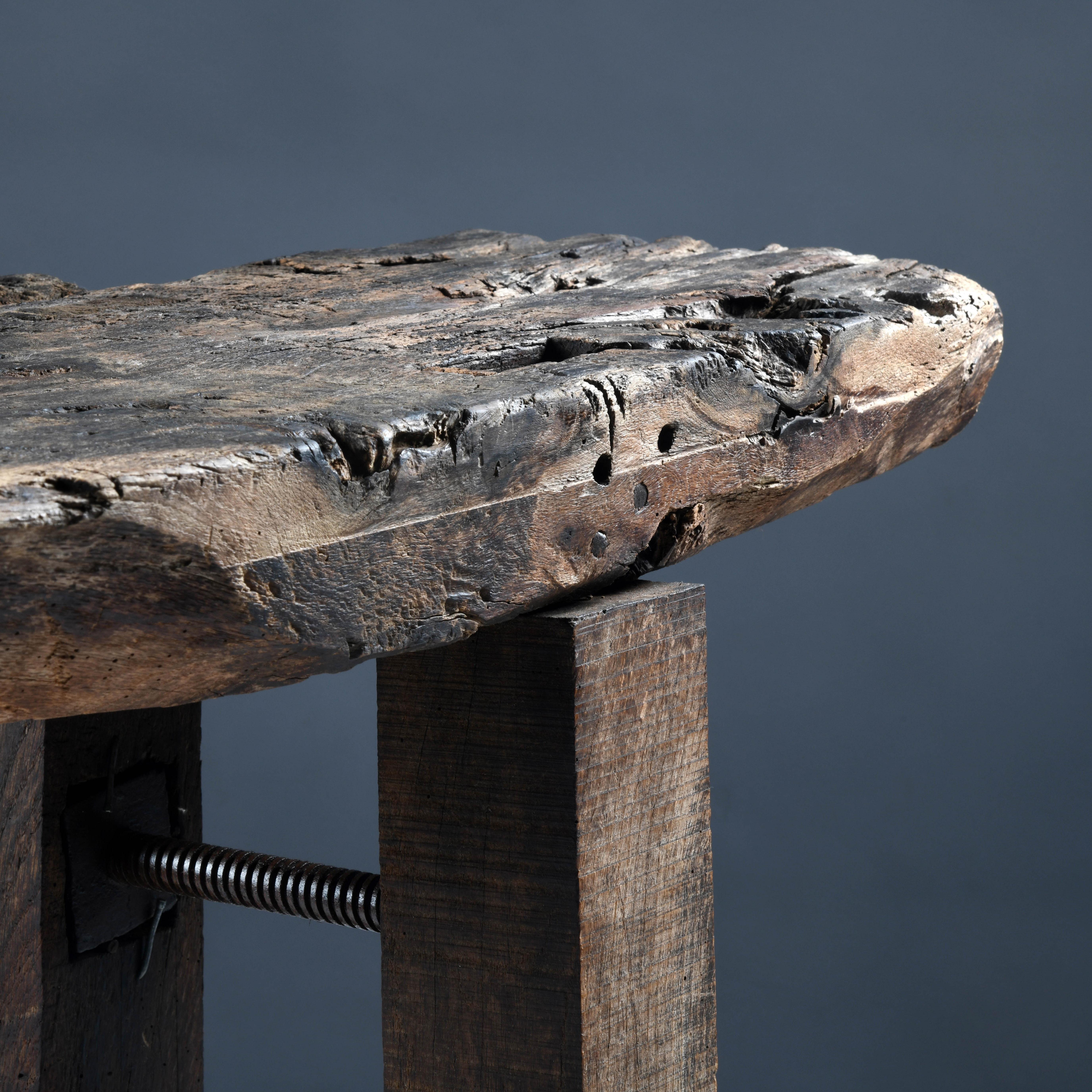 French workbench in worm-eaten oak with a superb patina of age 8