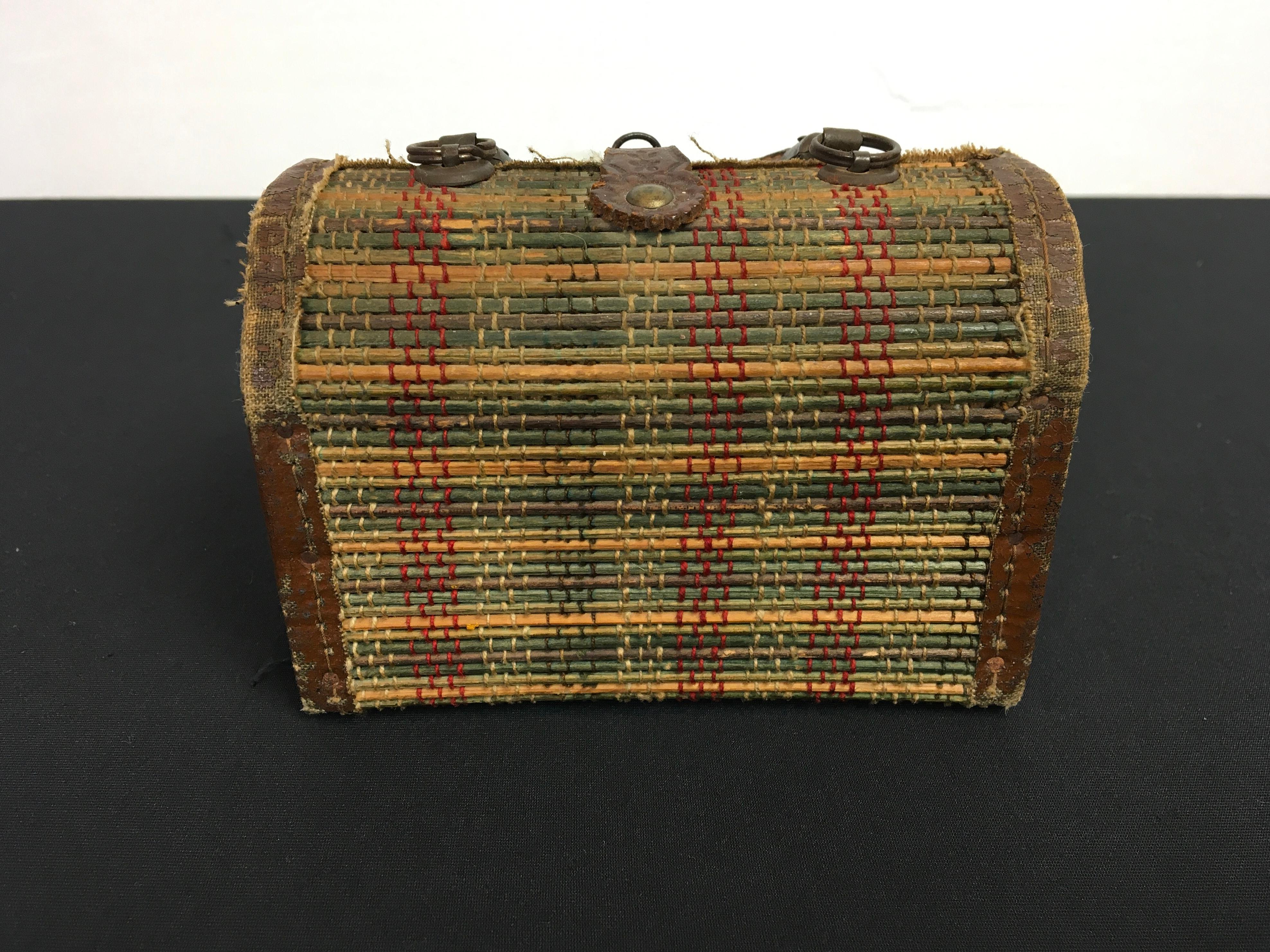 French Woven Colored Cane Mini Bag , Lunch Box, Suitcase, Handbasket For Sale 2