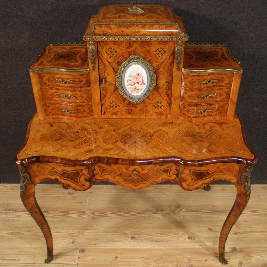 French Writing Desk in Inlaid Wood, 20th Century  For Sale 6