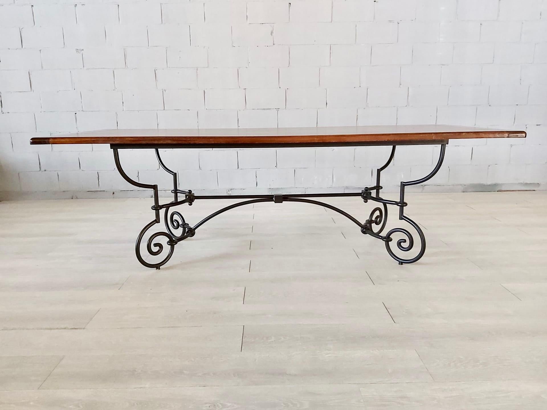  French Wrought Iron and Oak Dining Table In Good Condition In Bridgeport, CT