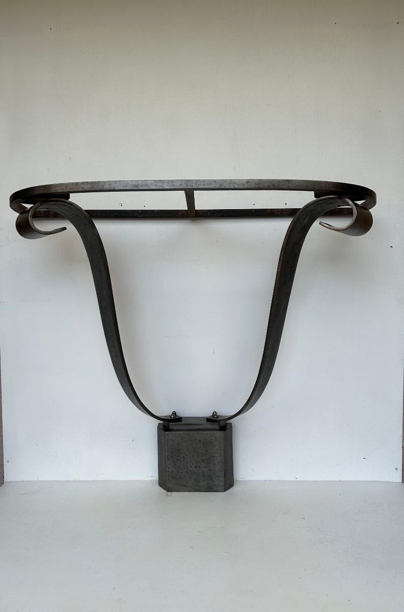 Table console Art Déco en fer forgé attribuée à Raymond Sybes années 30 en vente 2
