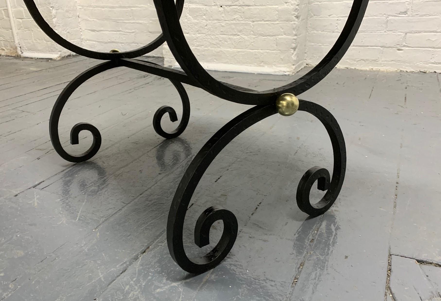 French Wrought Iron Bench In Good Condition For Sale In New York, NY