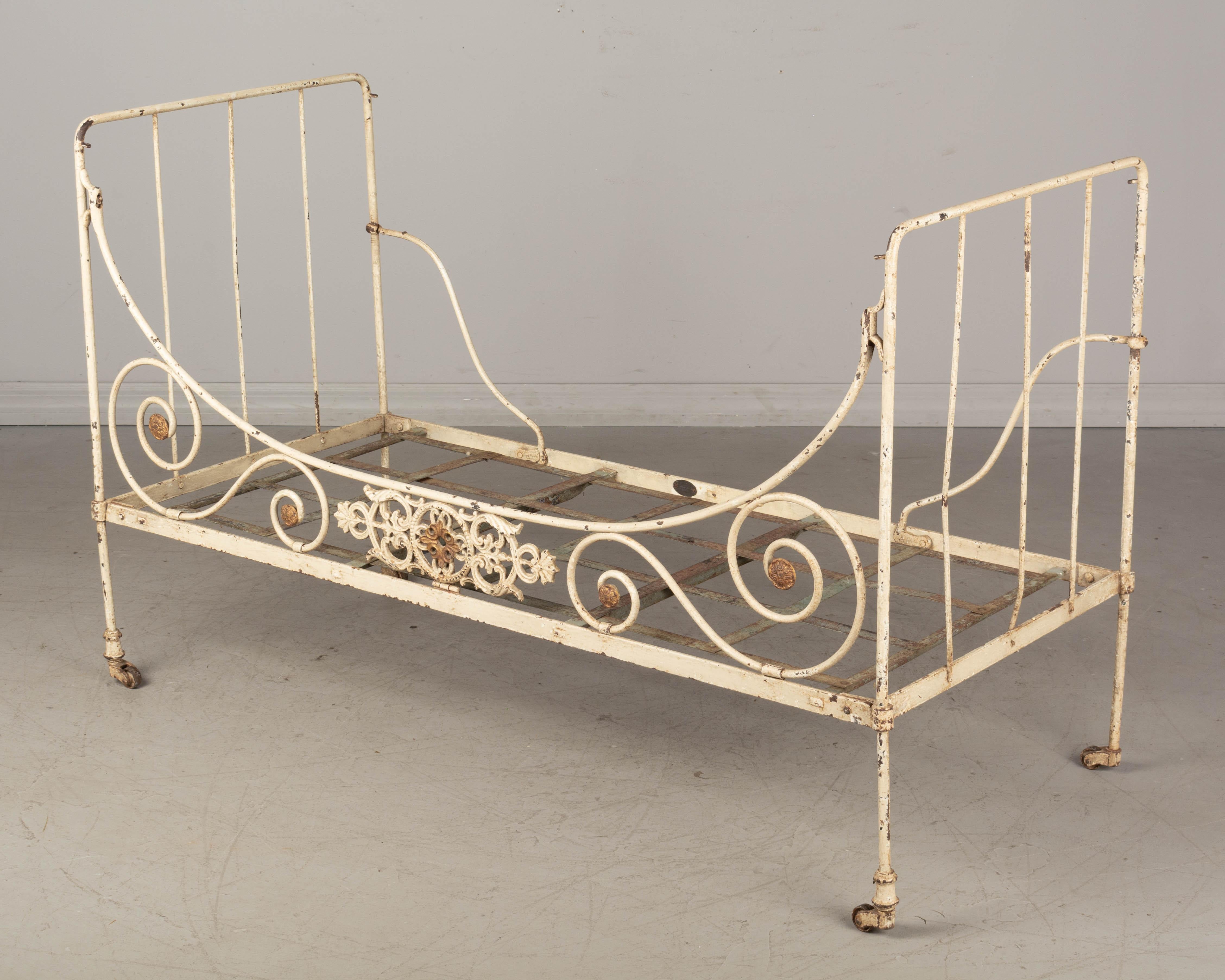 vintage wrought iron daybed