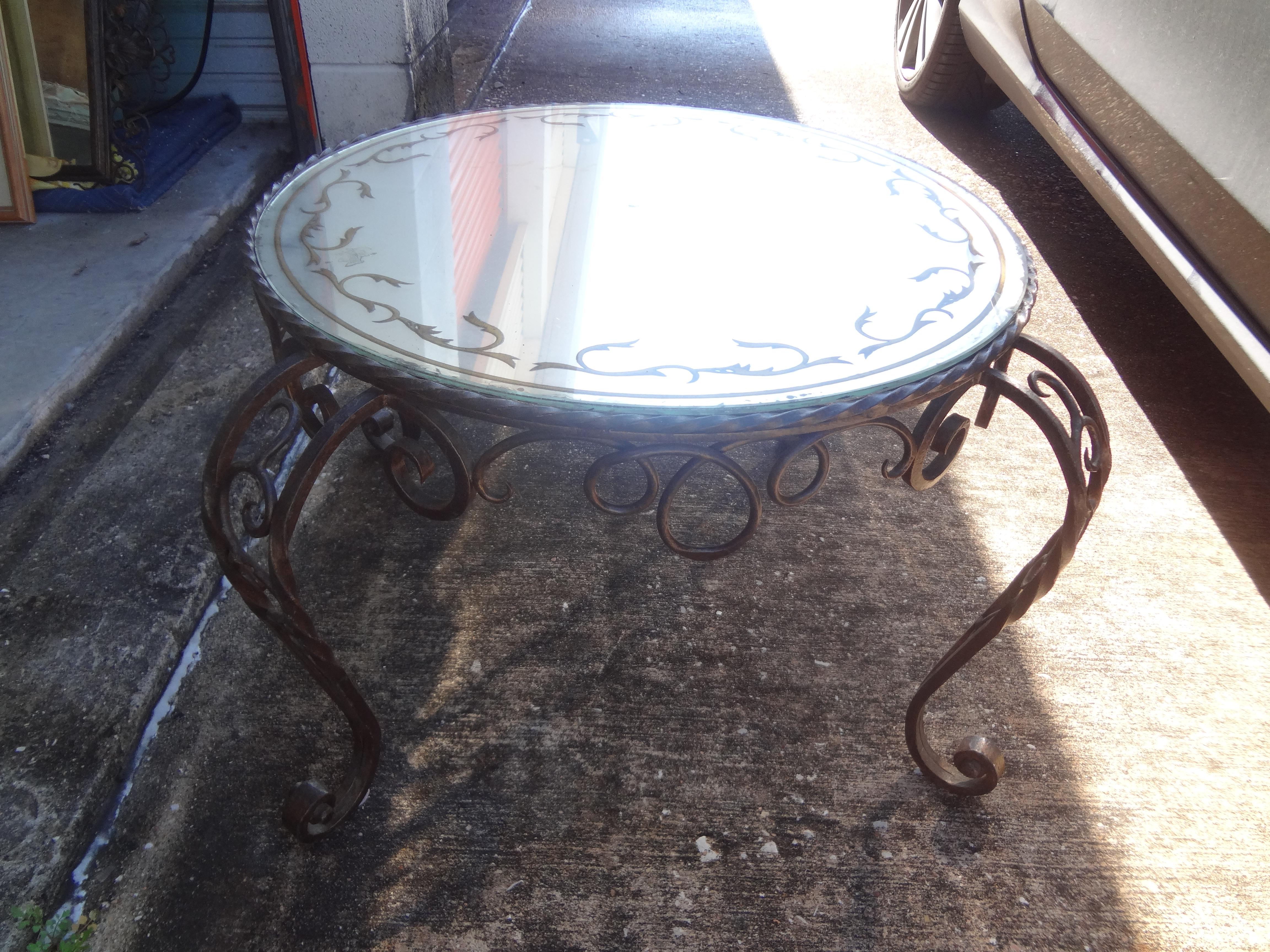 French Wrought Iron Cocktail Table with Églomisé Top For Sale 1