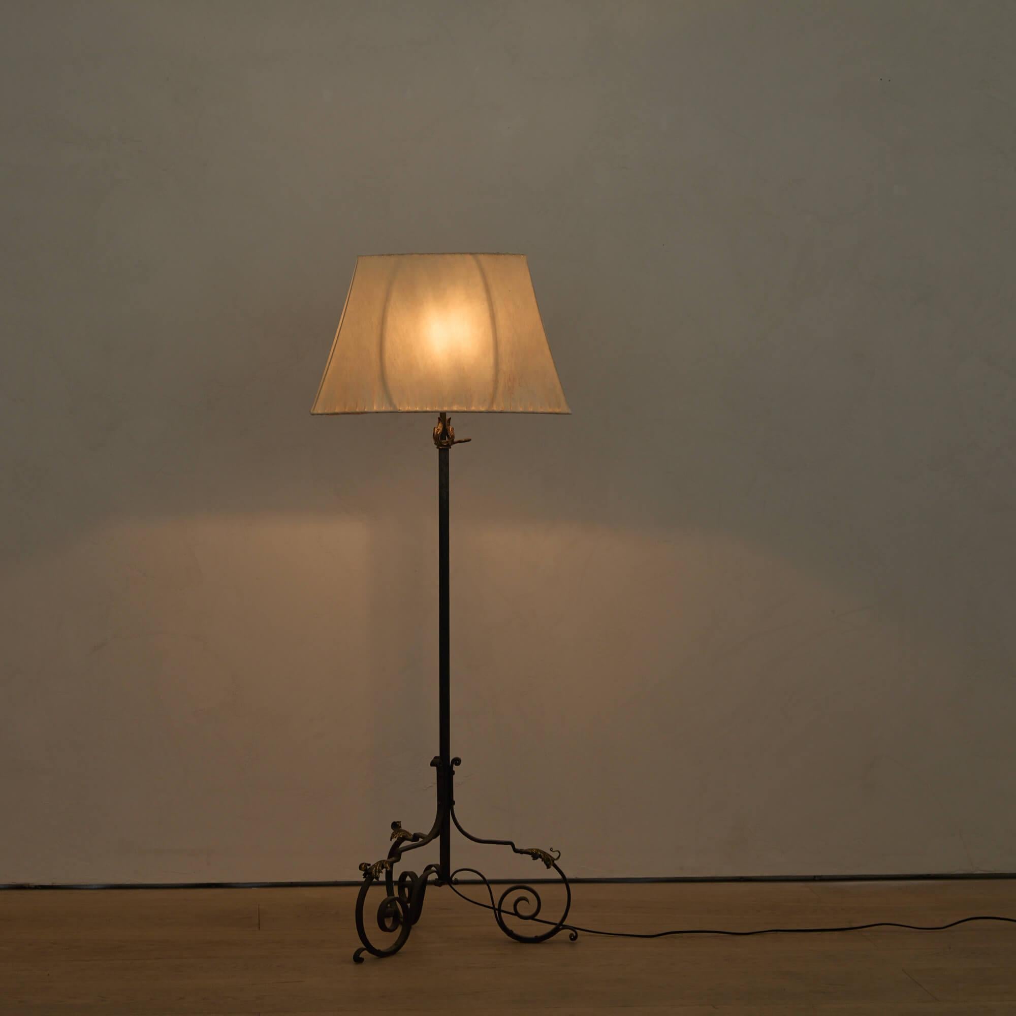 French Wrought Iron Floor Lamp with Gilding and Parchment Shade For Sale 1