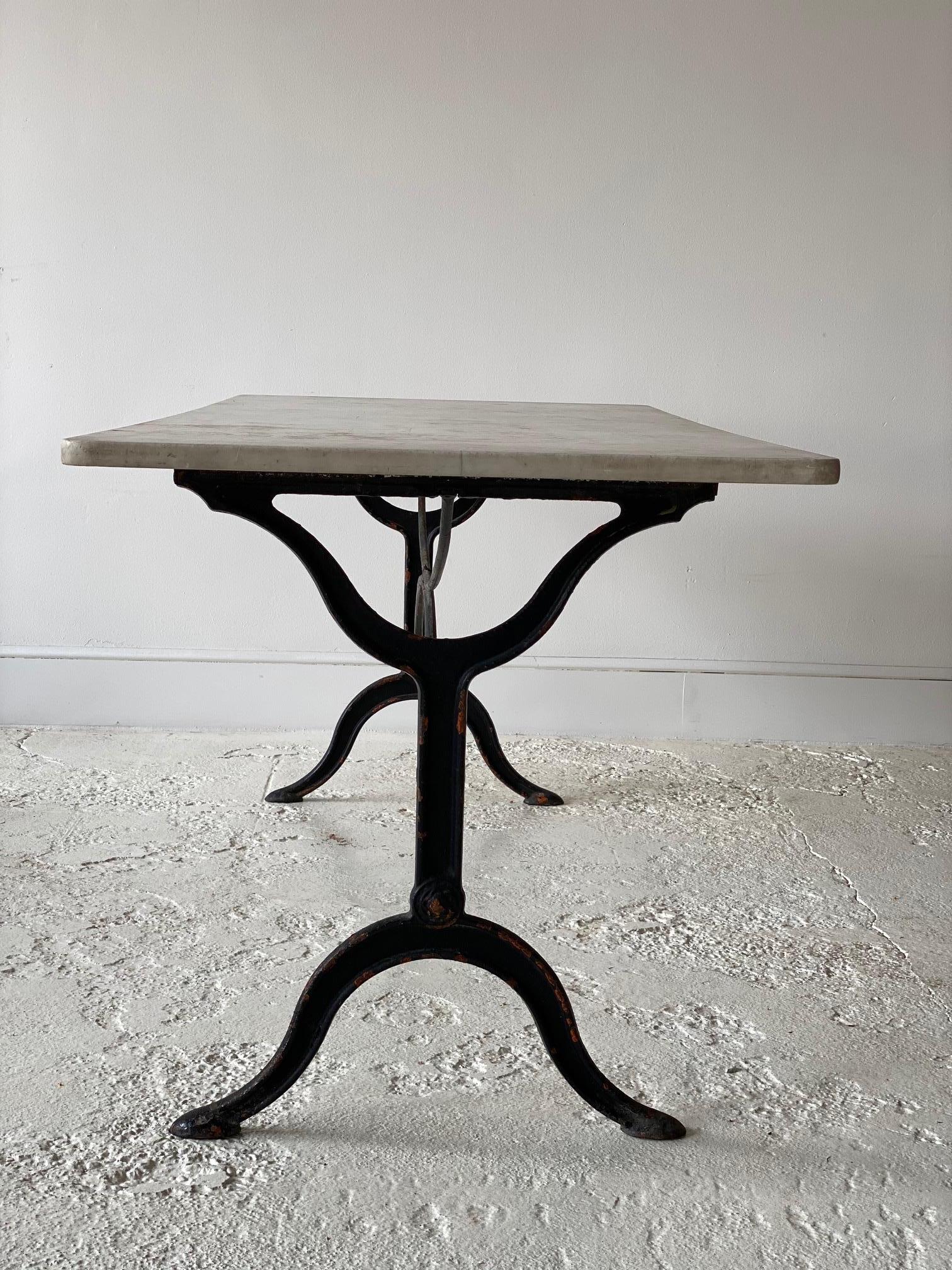 French Wrought Iron Garden Table with Marble Top In Good Condition In Los Angeles, CA