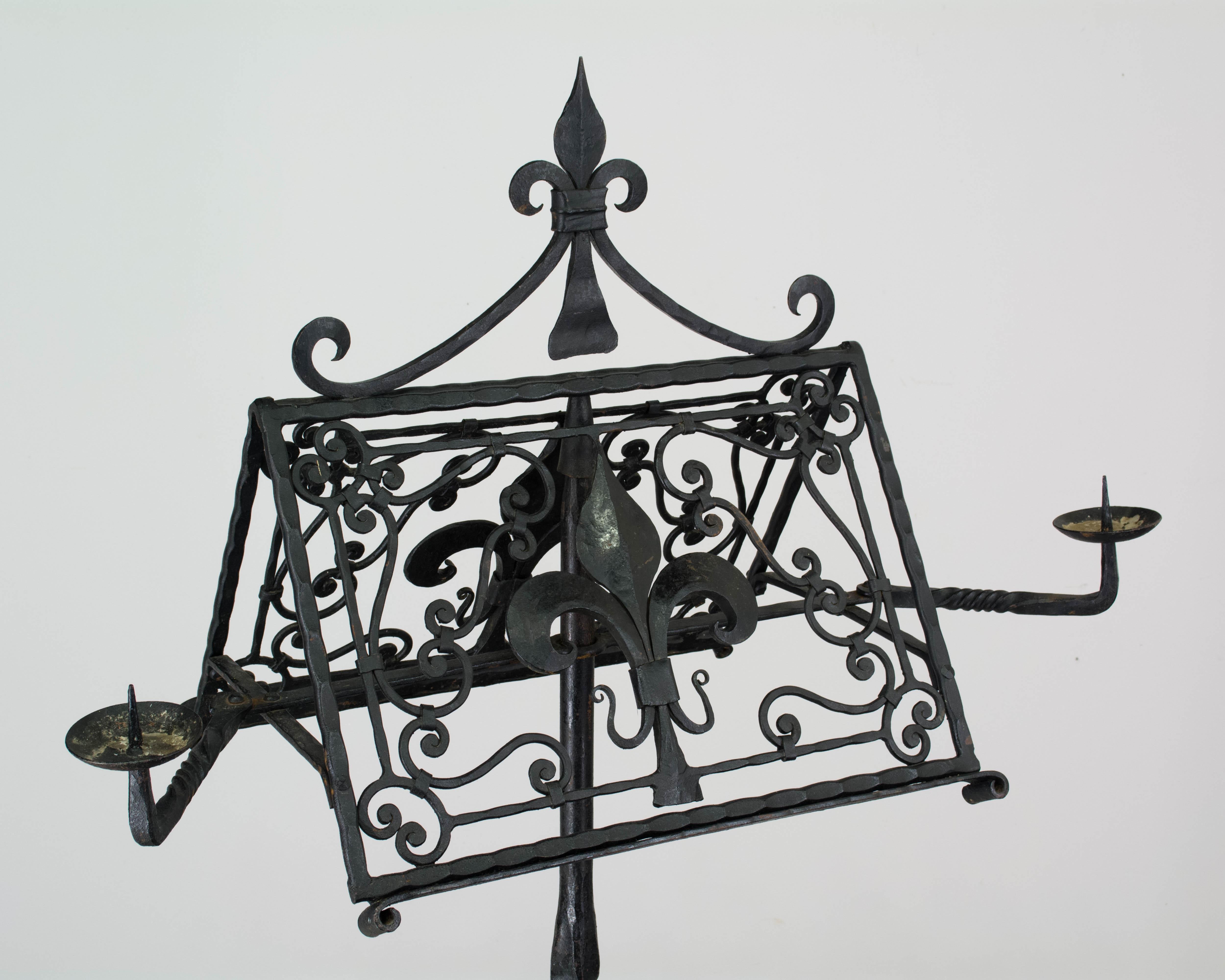 French Wrought Iron Lectern In Good Condition For Sale In Winter Park, FL