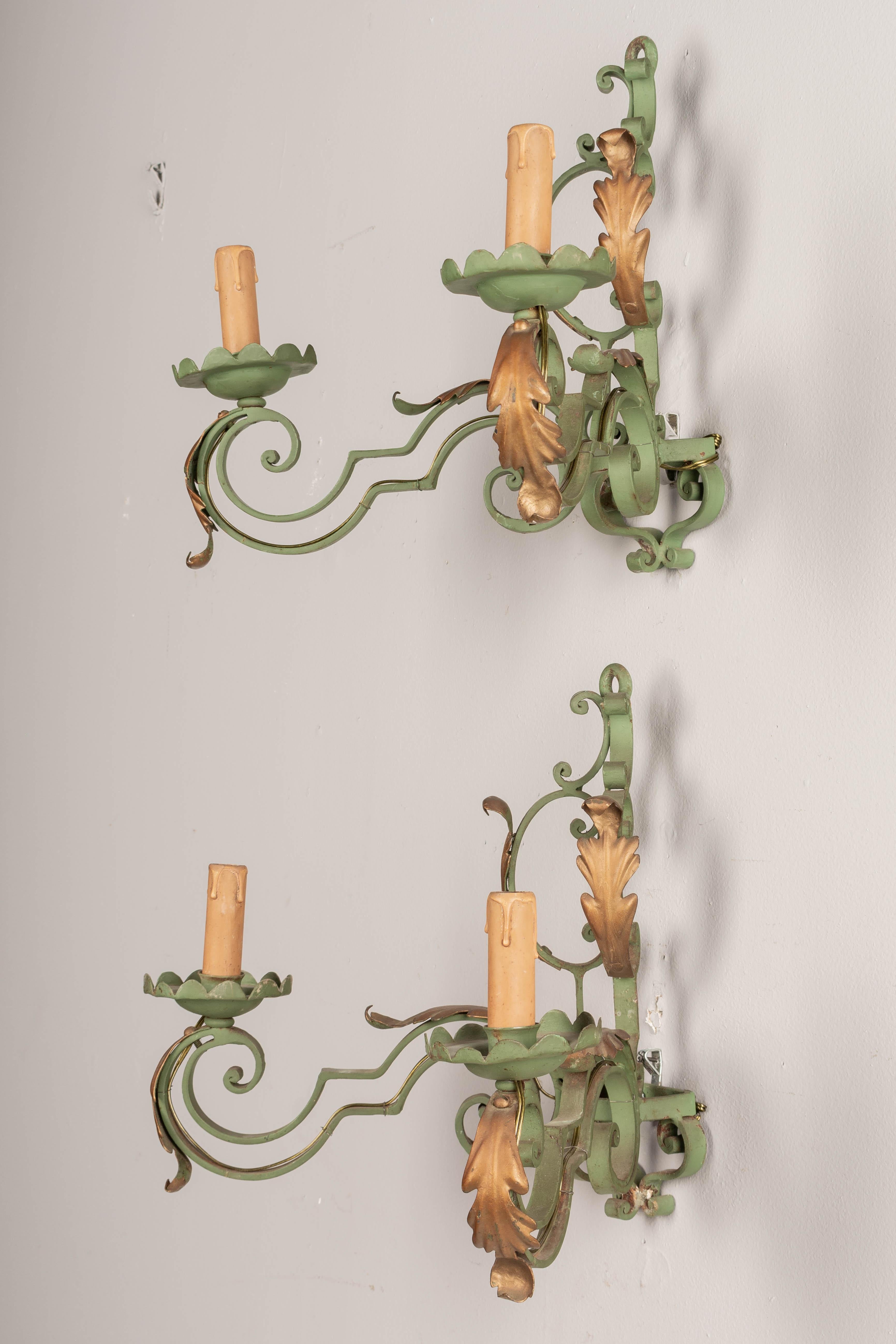 French Wrought Iron Verdigris Sconces Pair In Good Condition For Sale In Winter Park, FL