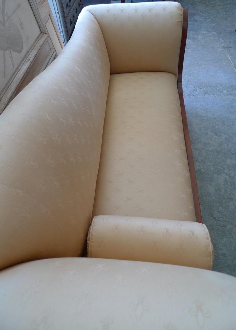 French xix Empire Walnut Chaise Lounge Reupholstered with Vintage