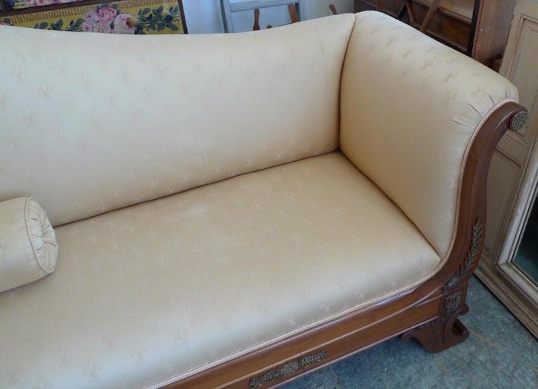 Stained French xix Empire Walnut Chaise Lounge Reupholstered with Vintage Fabric