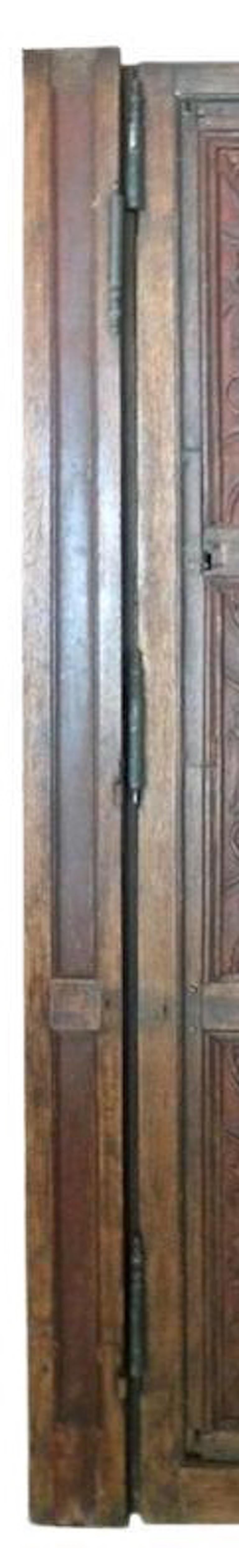 Puerta Decorativa Francesa XIX Luis XVI Tallada y Pintada a Mano con Pintura Original en Desgastado estado para la venta en Santa Monica, CA