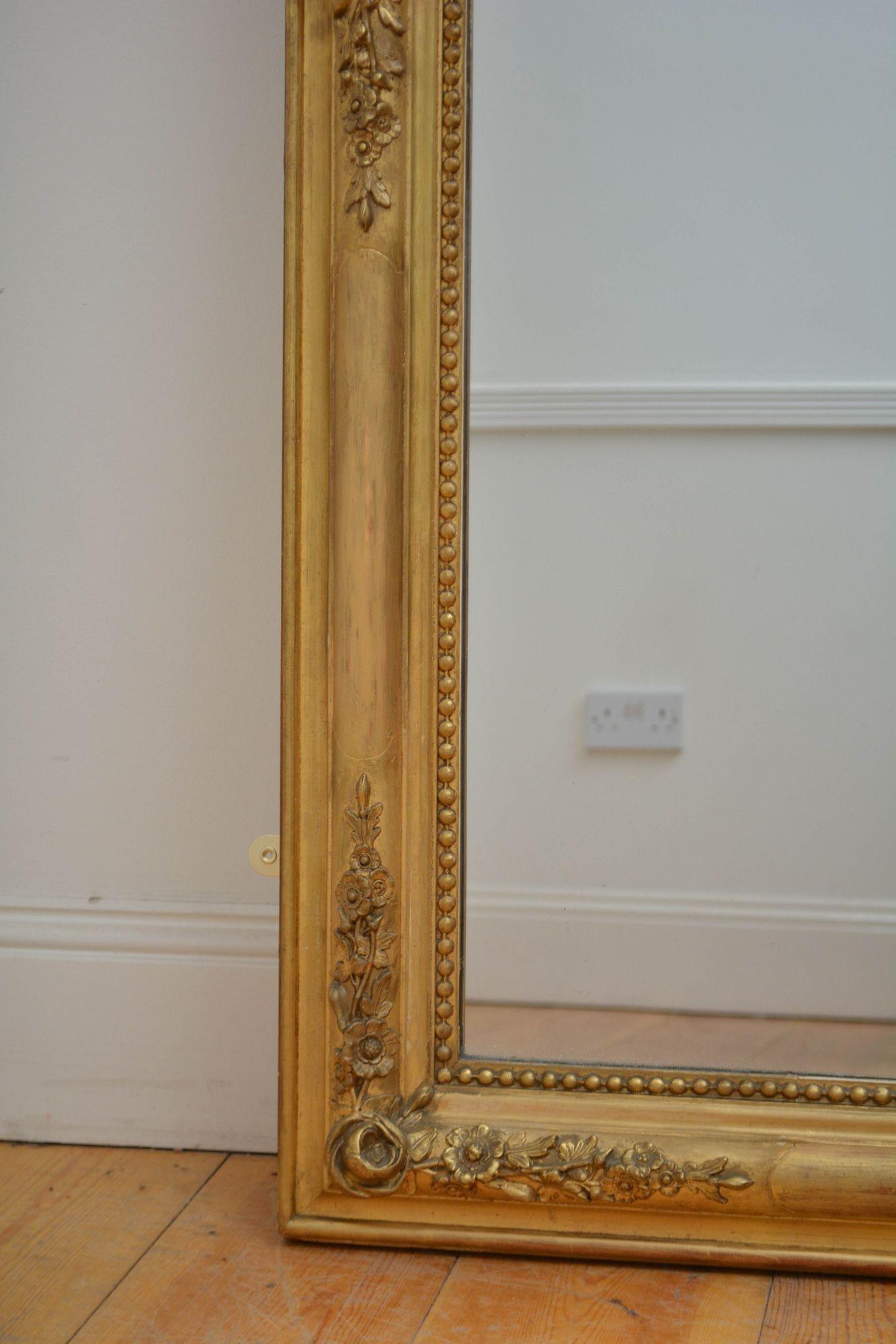 Specchio francese del XIX secolo dorato H155cm In condizioni buone in vendita a Whaley Bridge, GB