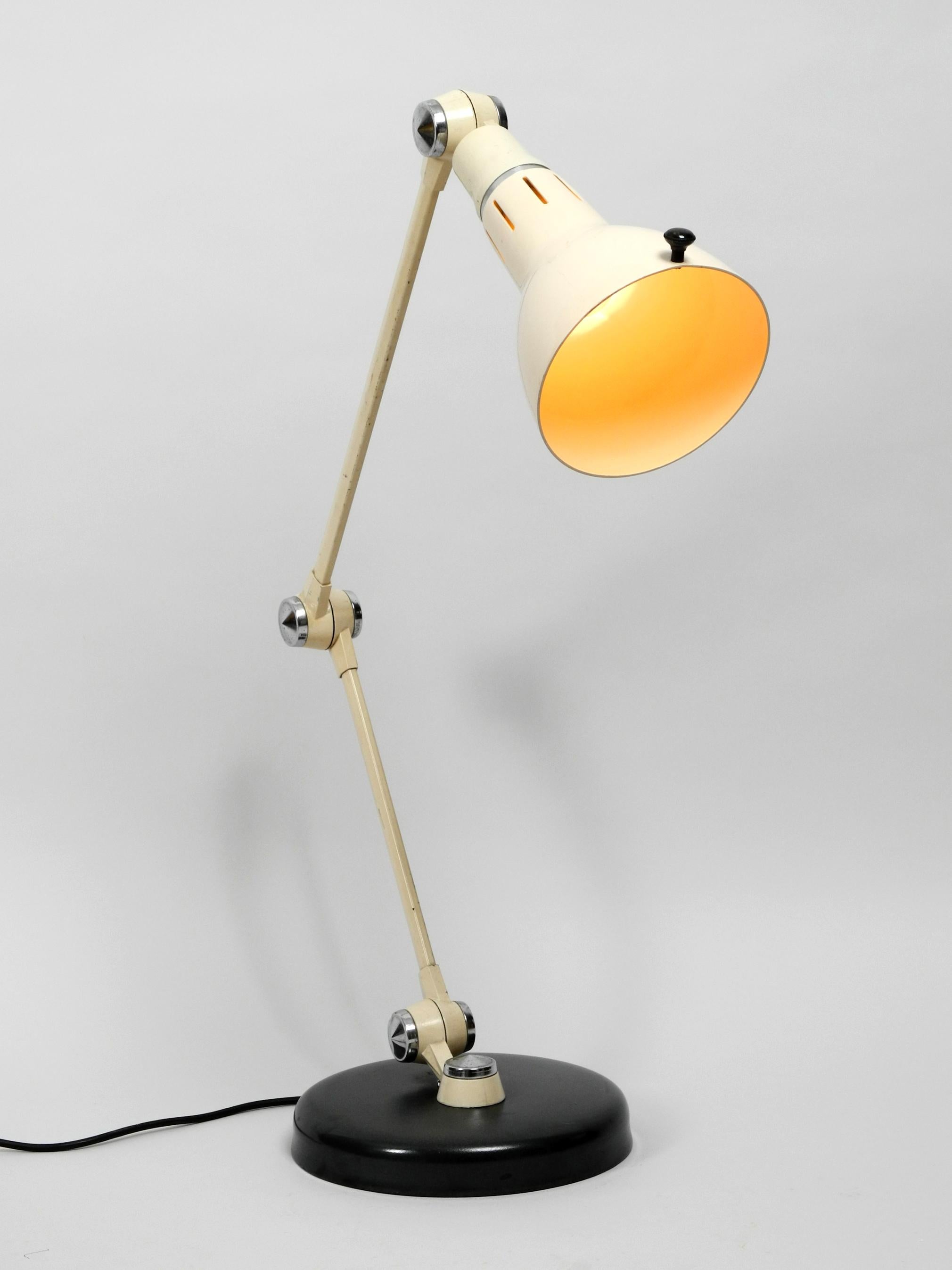 French Extra Large Mid-Century Modern Metal Jointed Arm Table Lamp in Original Paint