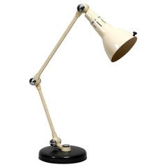 Très grande lampe de bureau à bras articulé en métal de style mi-siècle moderne, peinture d'origine