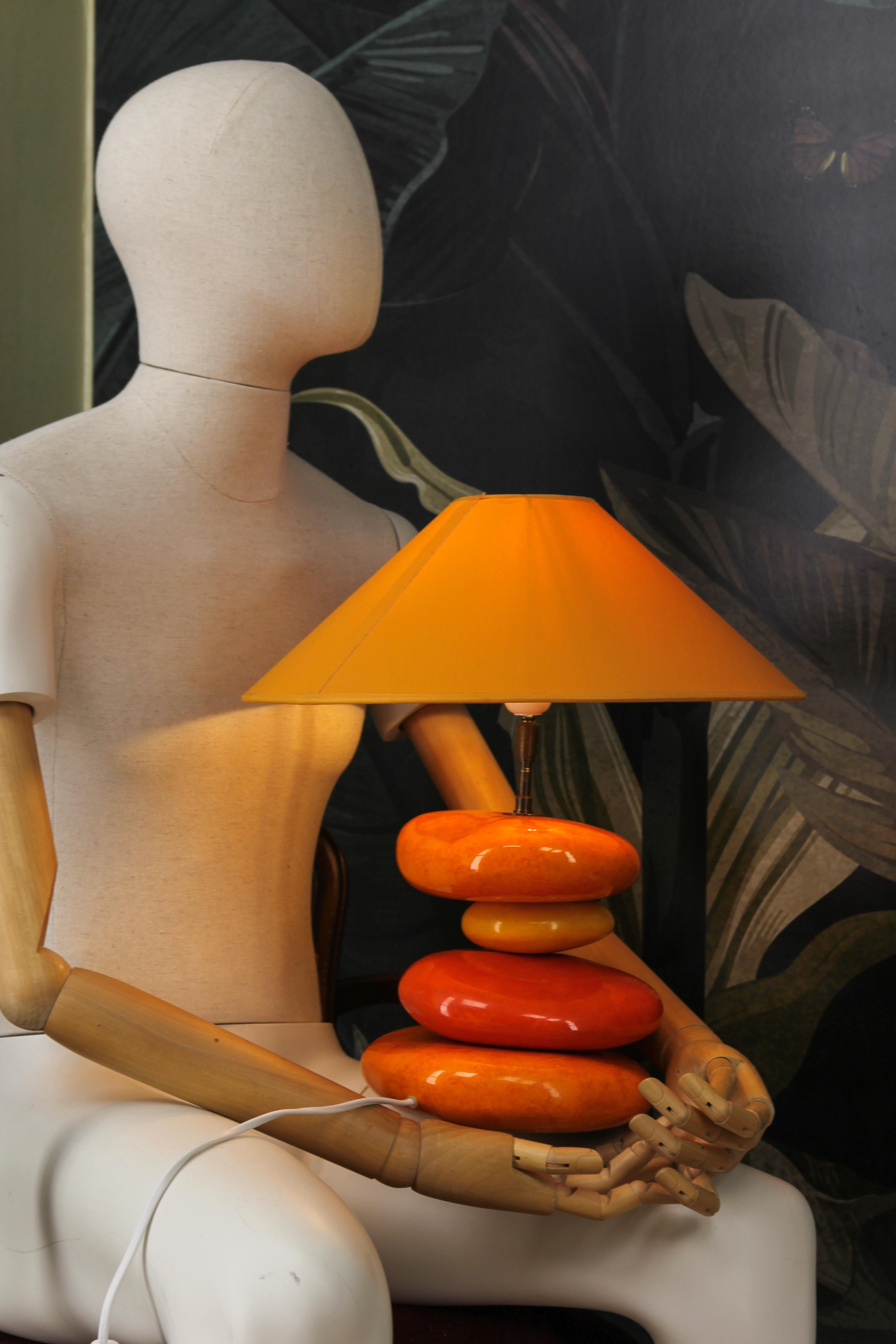 Französische Keramik-Tischlampe von François Châtain, gelb und orange glasiert im Angebot 3