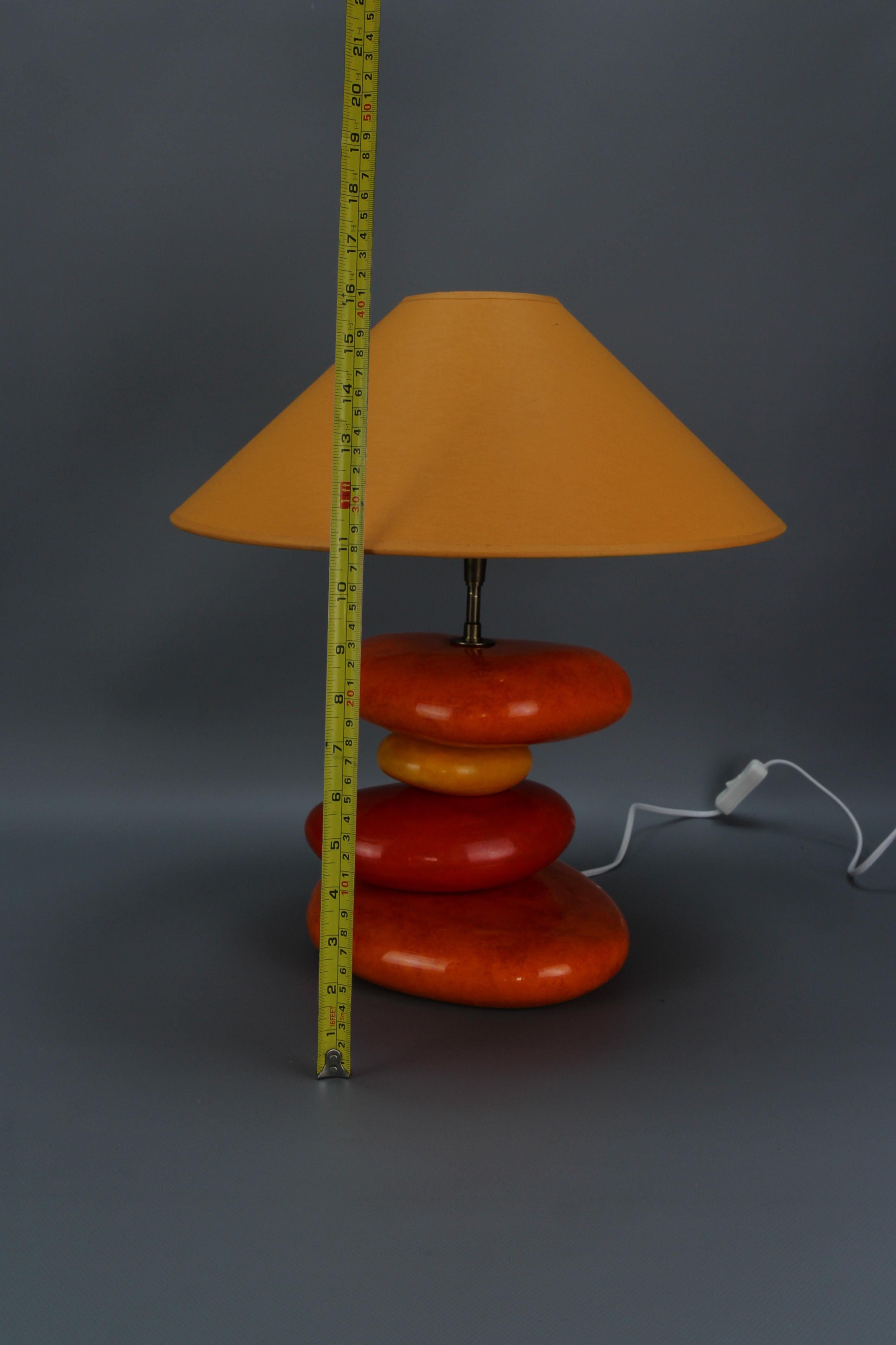 Französische Keramik-Tischlampe von François Châtain, gelb und orange glasiert im Angebot 13