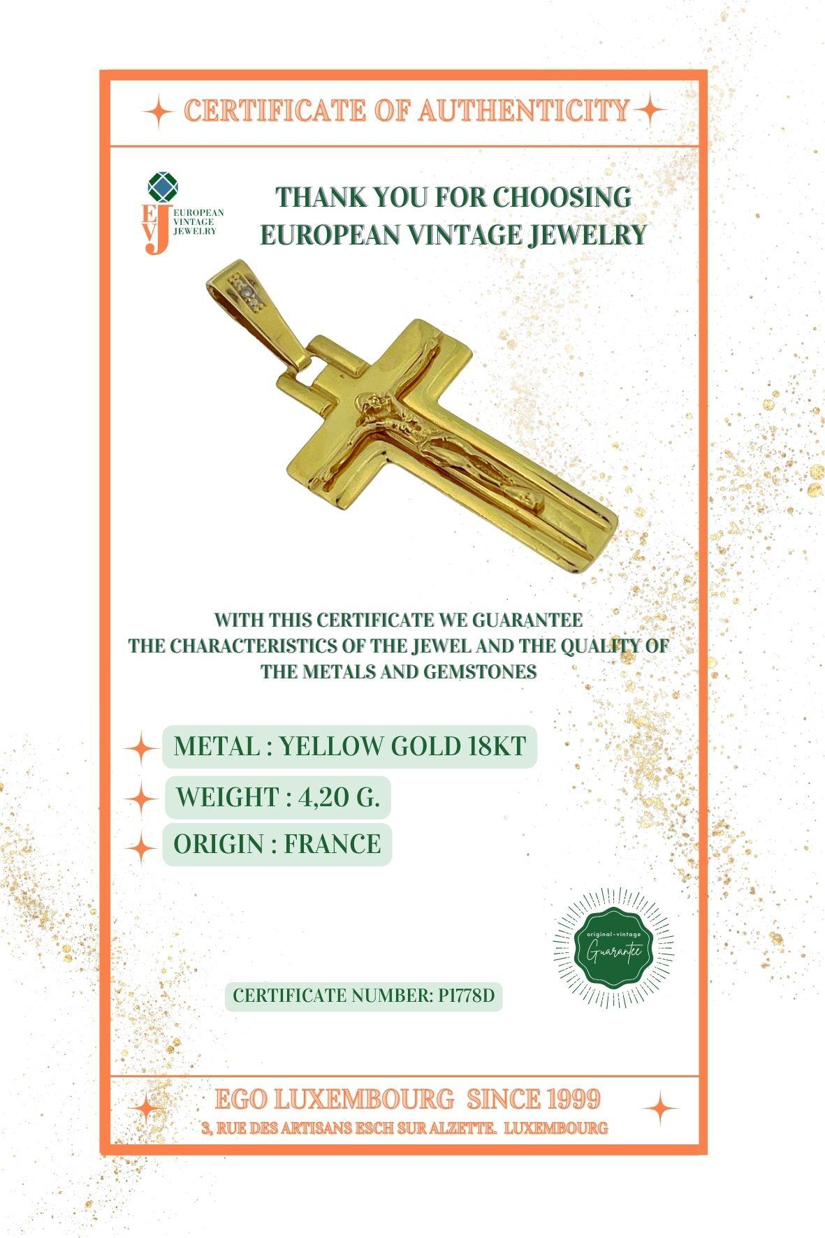 French Yellow Gold Crucifix For Sale 3