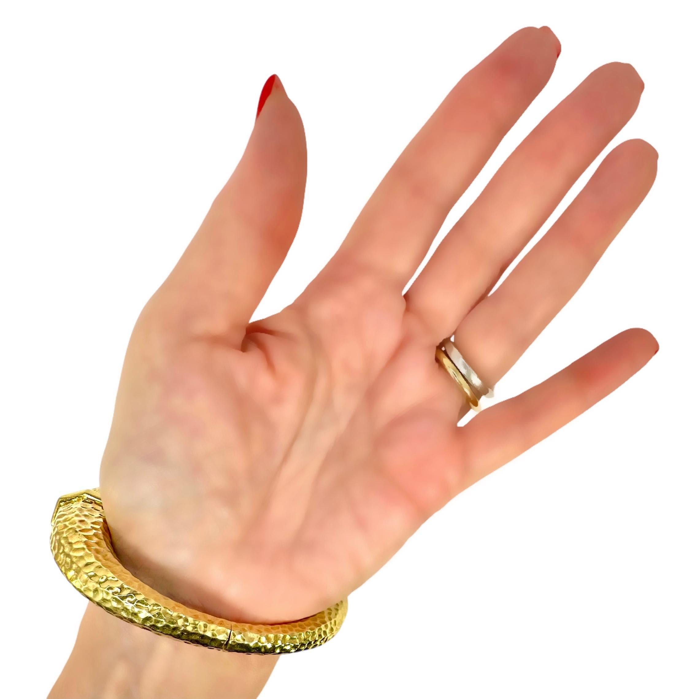 French Yellow Gold & Diamond Big Cat Double Head Cuff Bracelet With Emerald Eyes For Sale 13