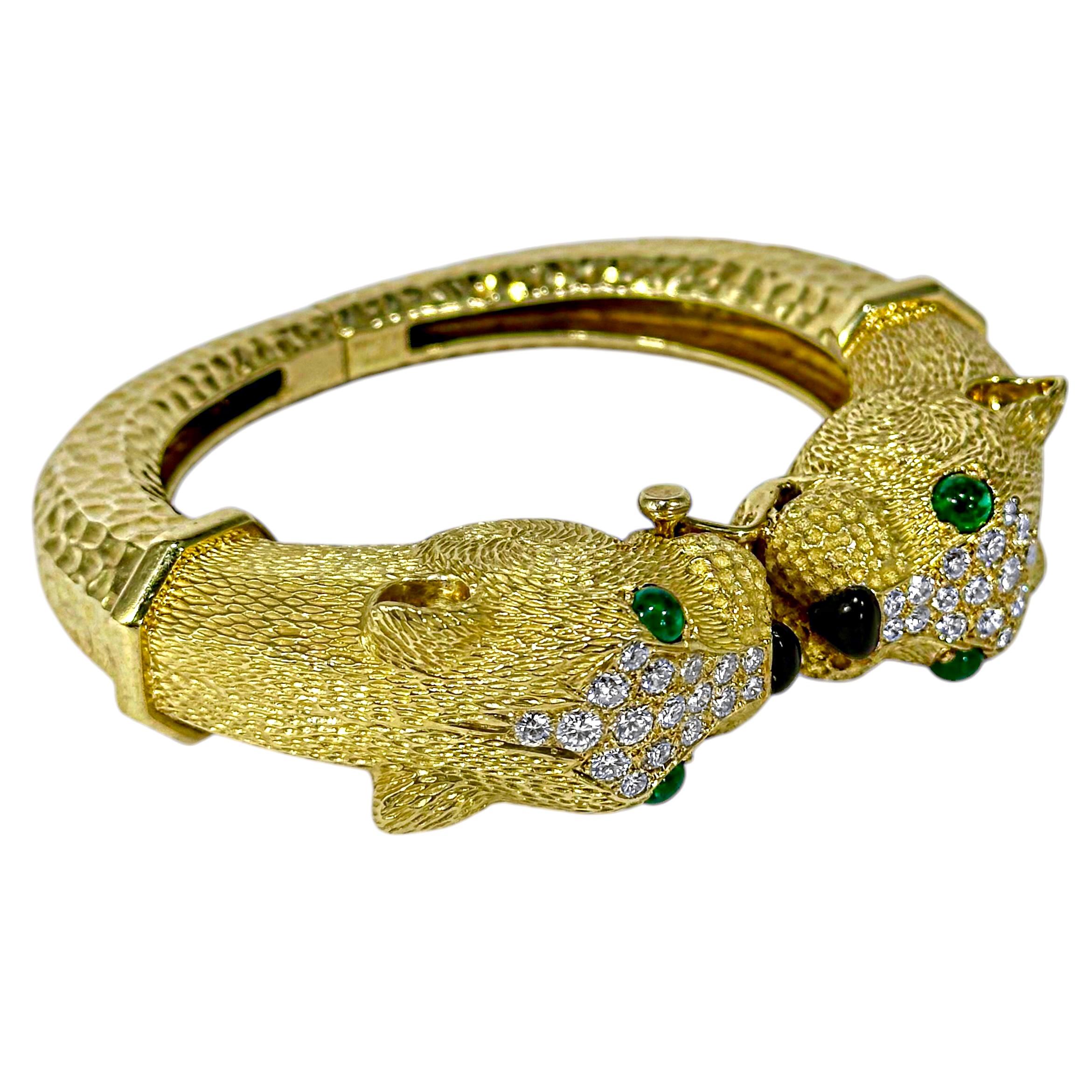 Modern French Yellow Gold & Diamond Big Cat Double Head Cuff Bracelet With Emerald Eyes For Sale