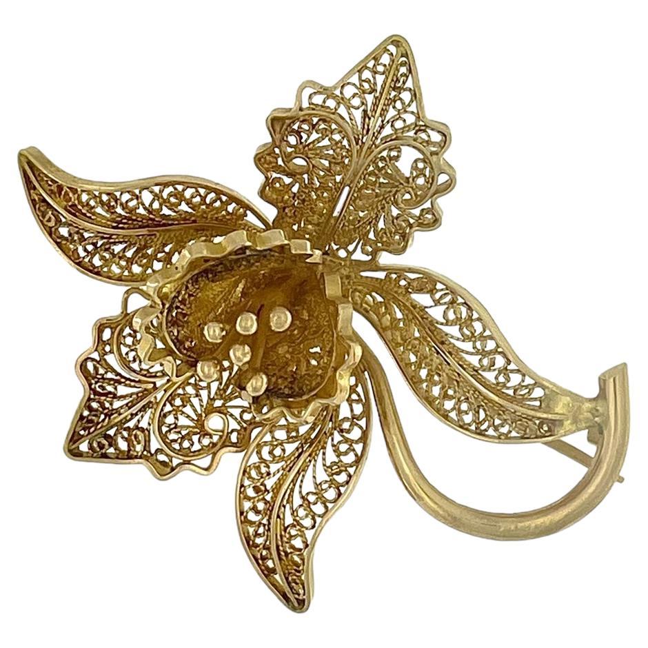 French Yellow Gold Filigree Flower Brooche