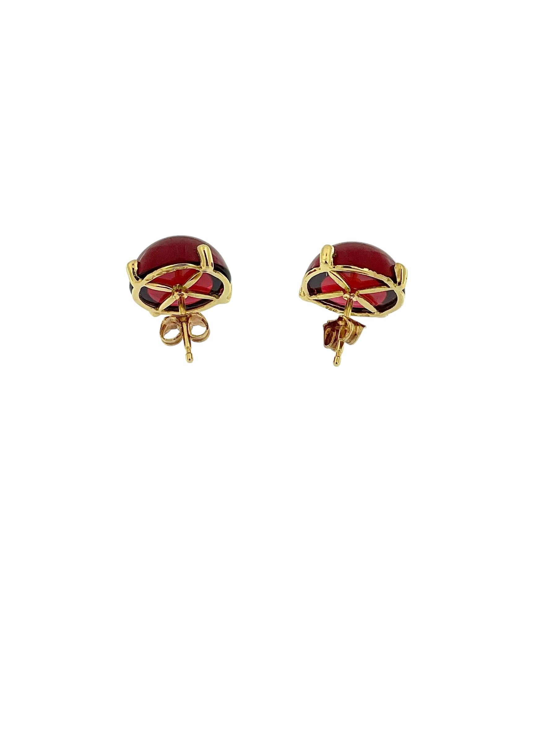Clous d'oreilles françaises en or jaune avec verre rouge Bon état - En vente à Esch sur Alzette, Esch-sur-Alzette