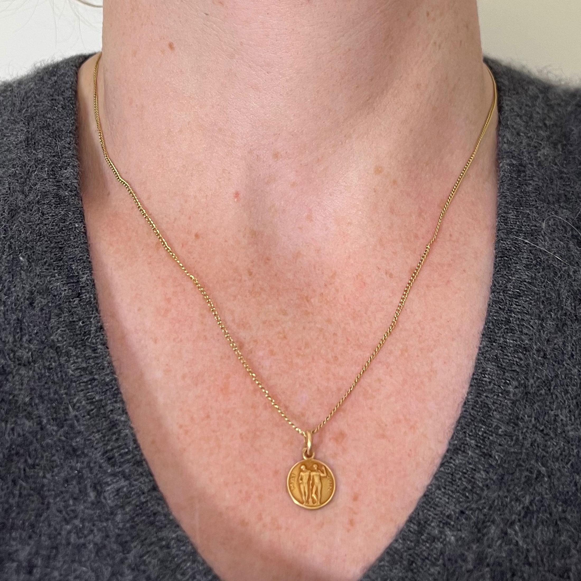 Women's or Men's French Zodiac Gemini Starsign 18K Yellow Gold Charm Pendant For Sale