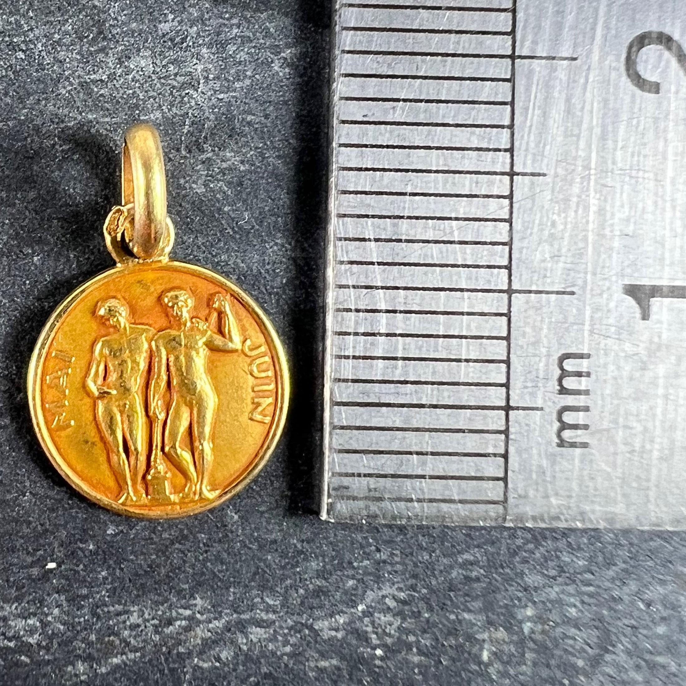 French Zodiac Gemini Starsign 18K Yellow Gold Charm Pendant For Sale 5