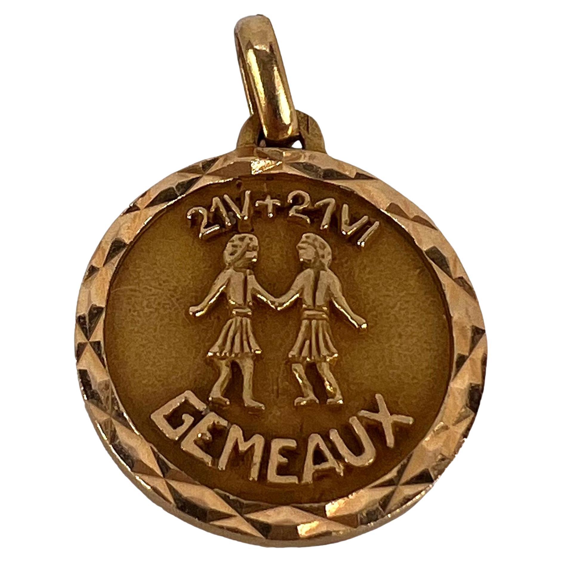 Pendentif à breloques en or jaune 18 carats du signe astrologique du Zodiac français Gémeaux