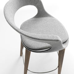 Sgabello da banco Frenchkiss con schienale basso di Stefano Bigi