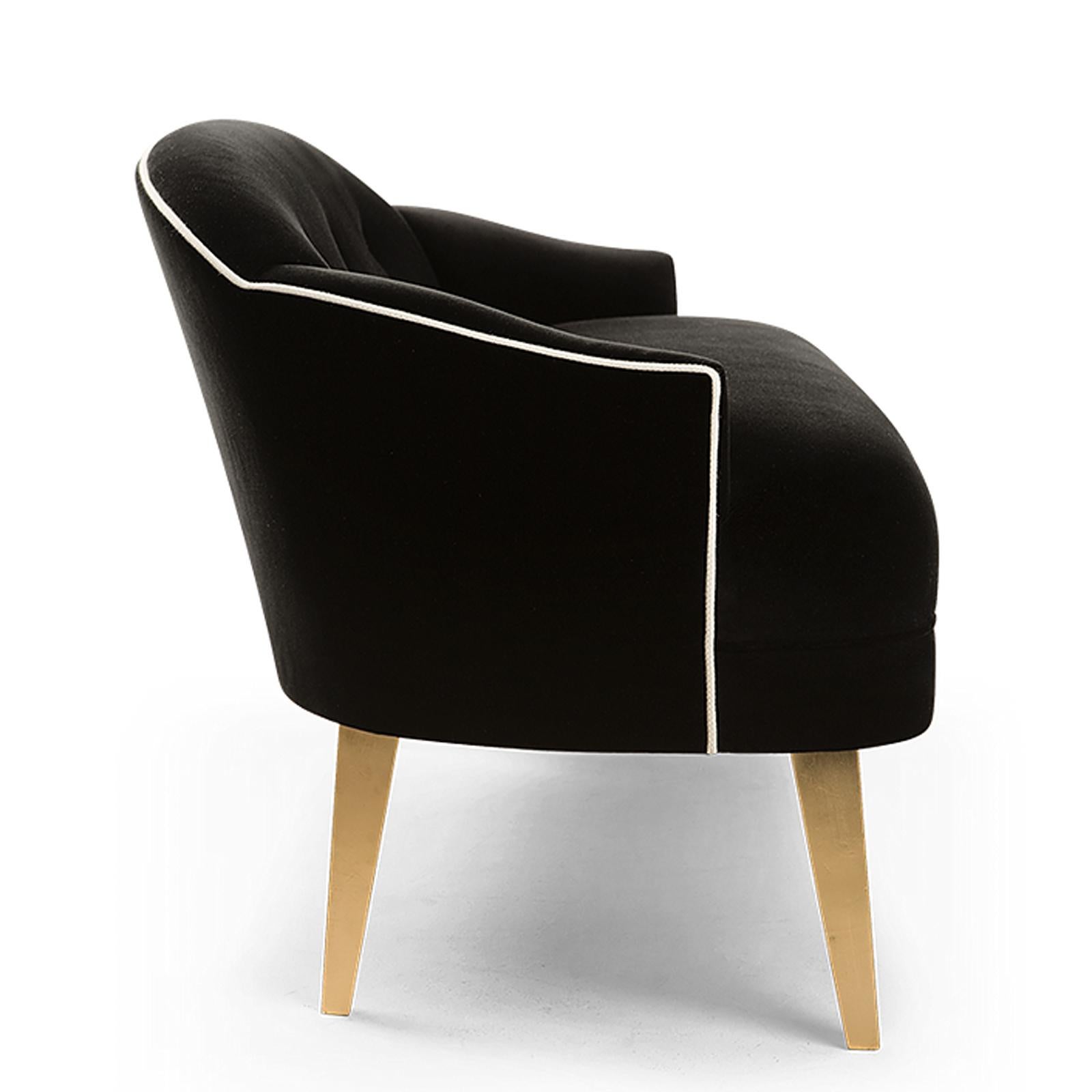 Sofa im französischen Stil mit schwarzem Samtstoff im Angebot 1