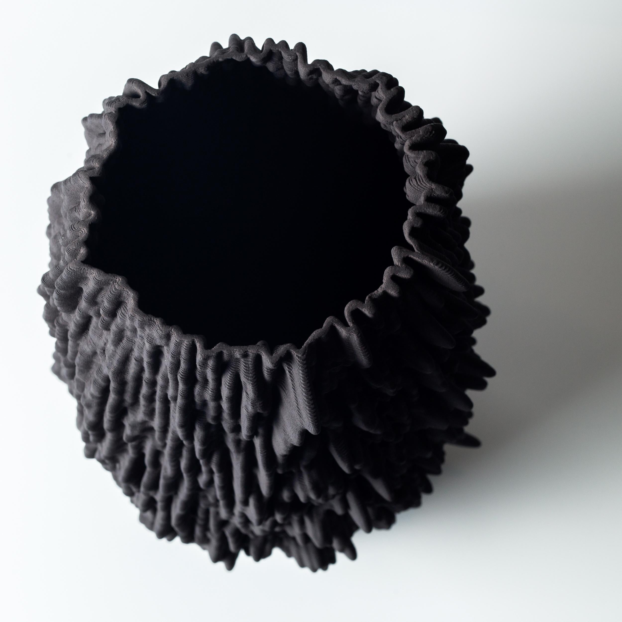 Frequency, S-0001, by Yiannis Vogdanis, 3d Printed Ceramic Art, Binary Ceramics In New Condition For Sale In Kallithea, GR