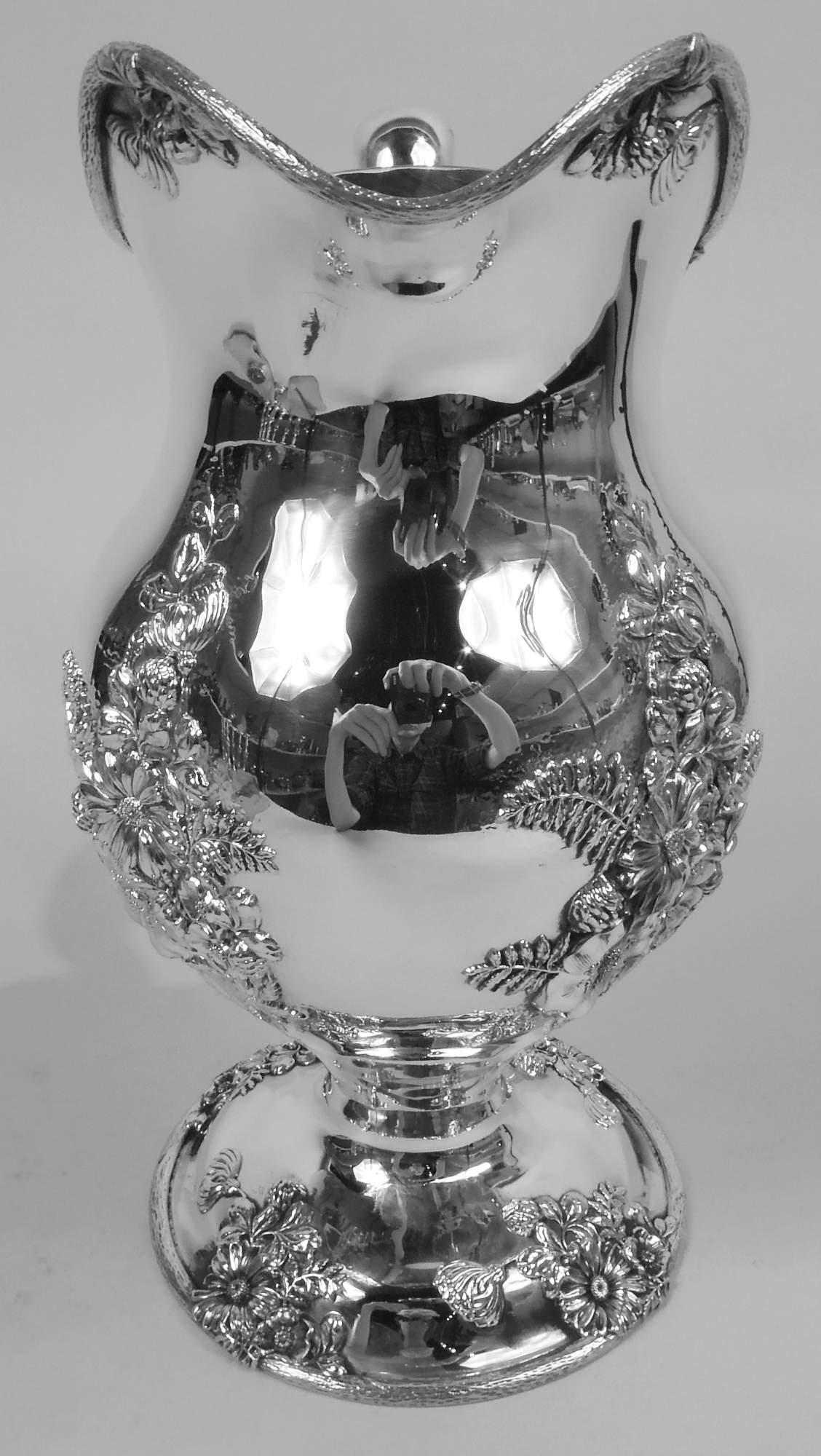 Fresh and Pretty American Art Nouveau Sterling Silver Water Pitcher For Sale 1