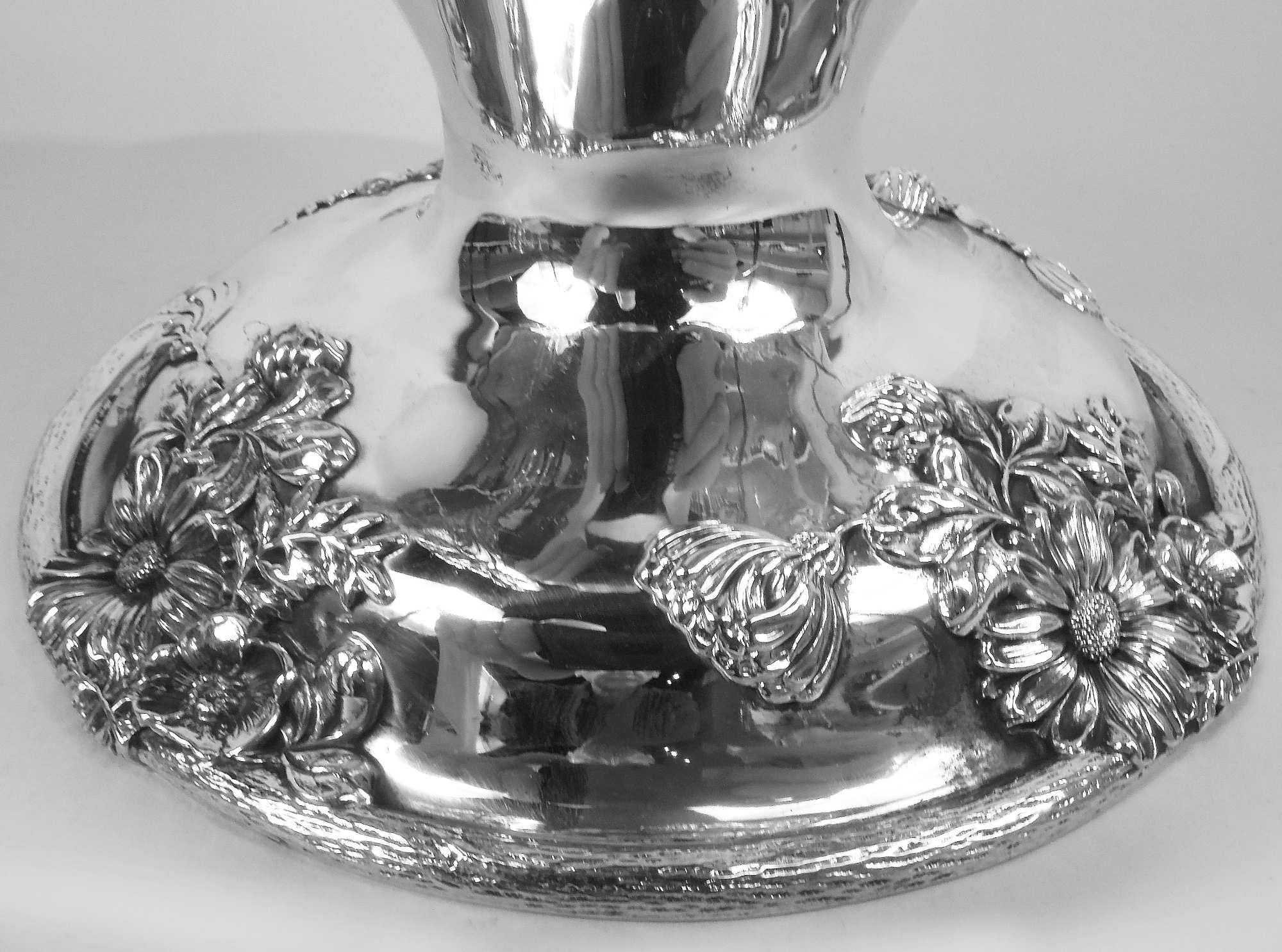 Fresh and Pretty American Art Nouveau Sterling Silver Water Pitcher For Sale 4