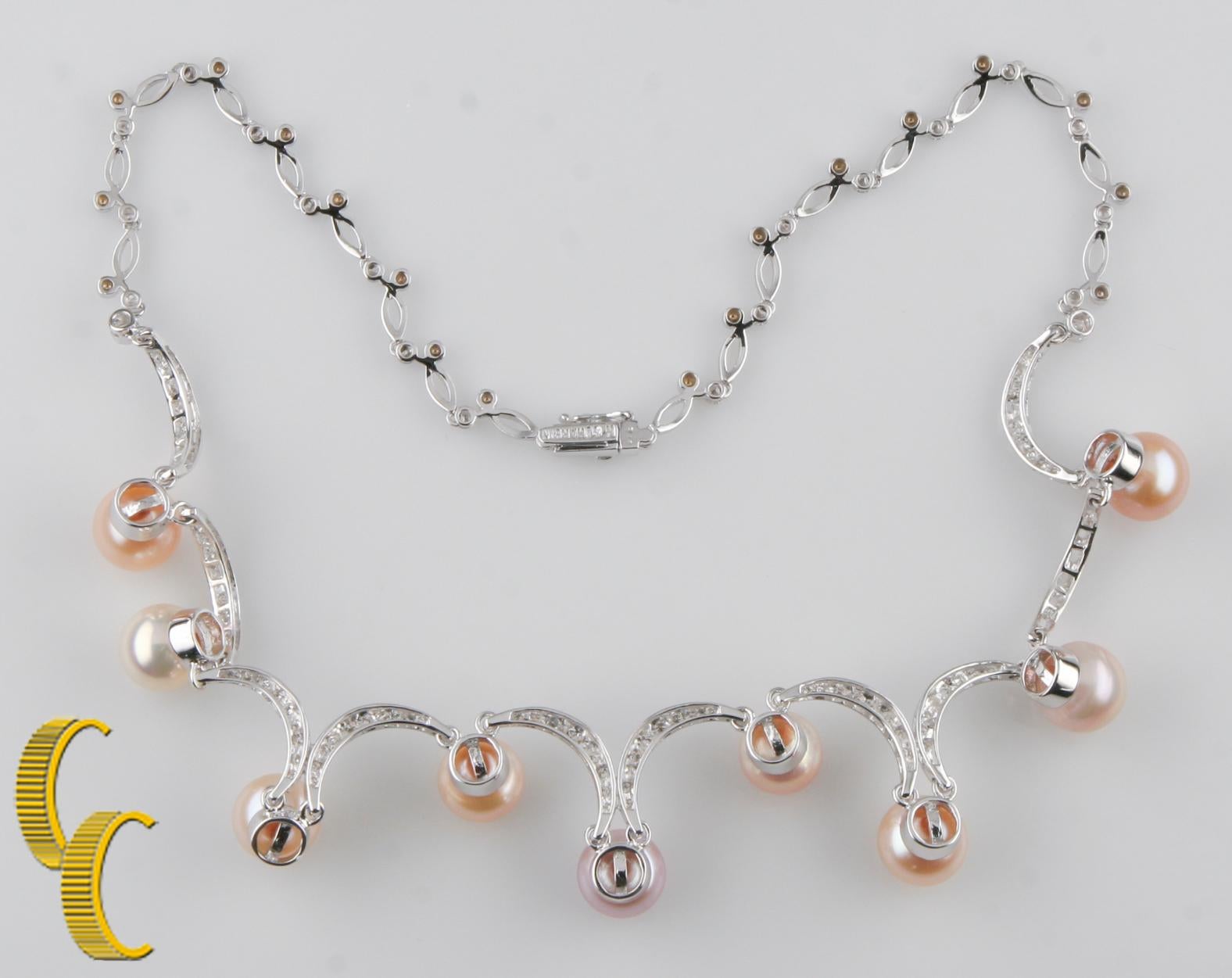 Süße Zuchtperle & Diamant 18k Weißgold Damen gegossen & zusammengesetzte Halskette im Zustand „Hervorragend“ im Angebot in Sherman Oaks, CA