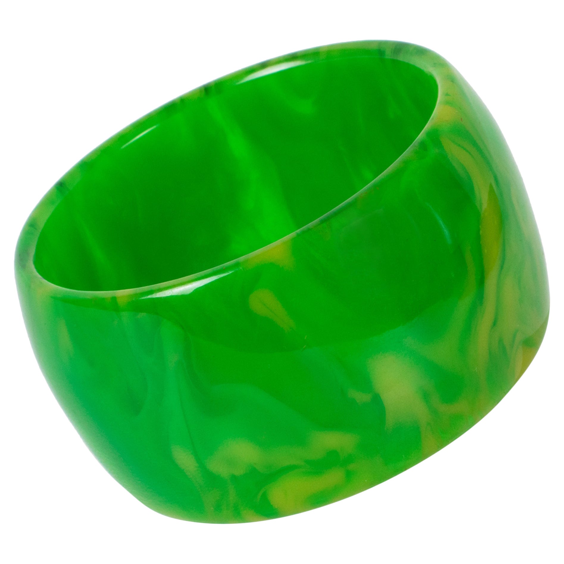 Fresh Green Grass Marble Extra-Wide Bakelite Bangle Bracelet en venta
